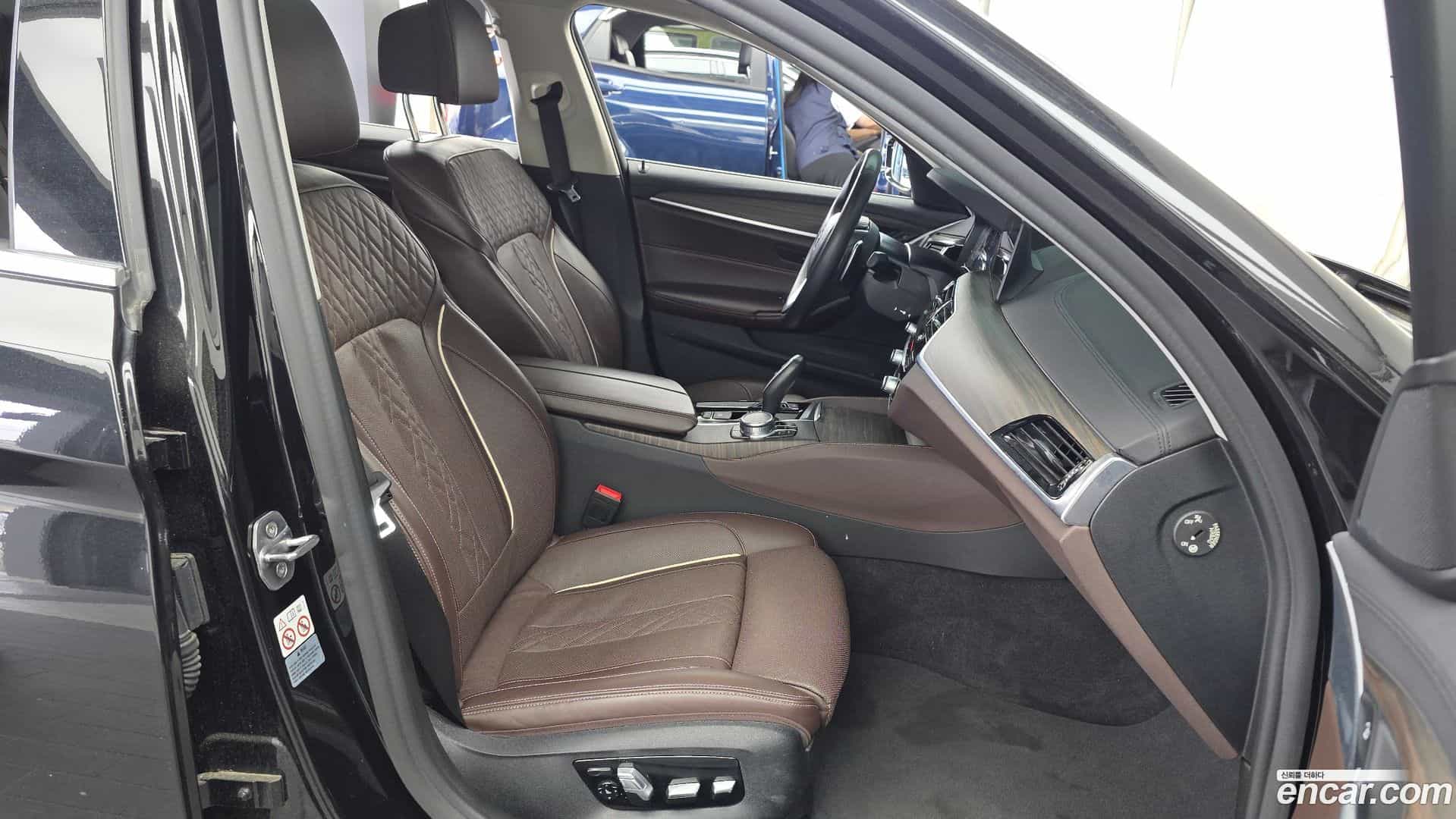 5-Series BMW 2019.7-OPTION-015