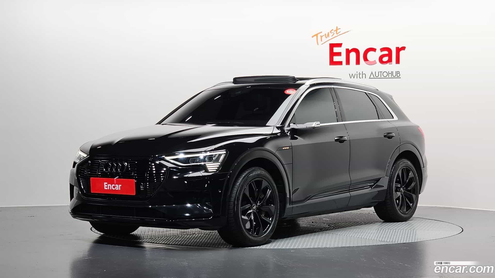 e-tron Audi 2020.6-OUTER-001