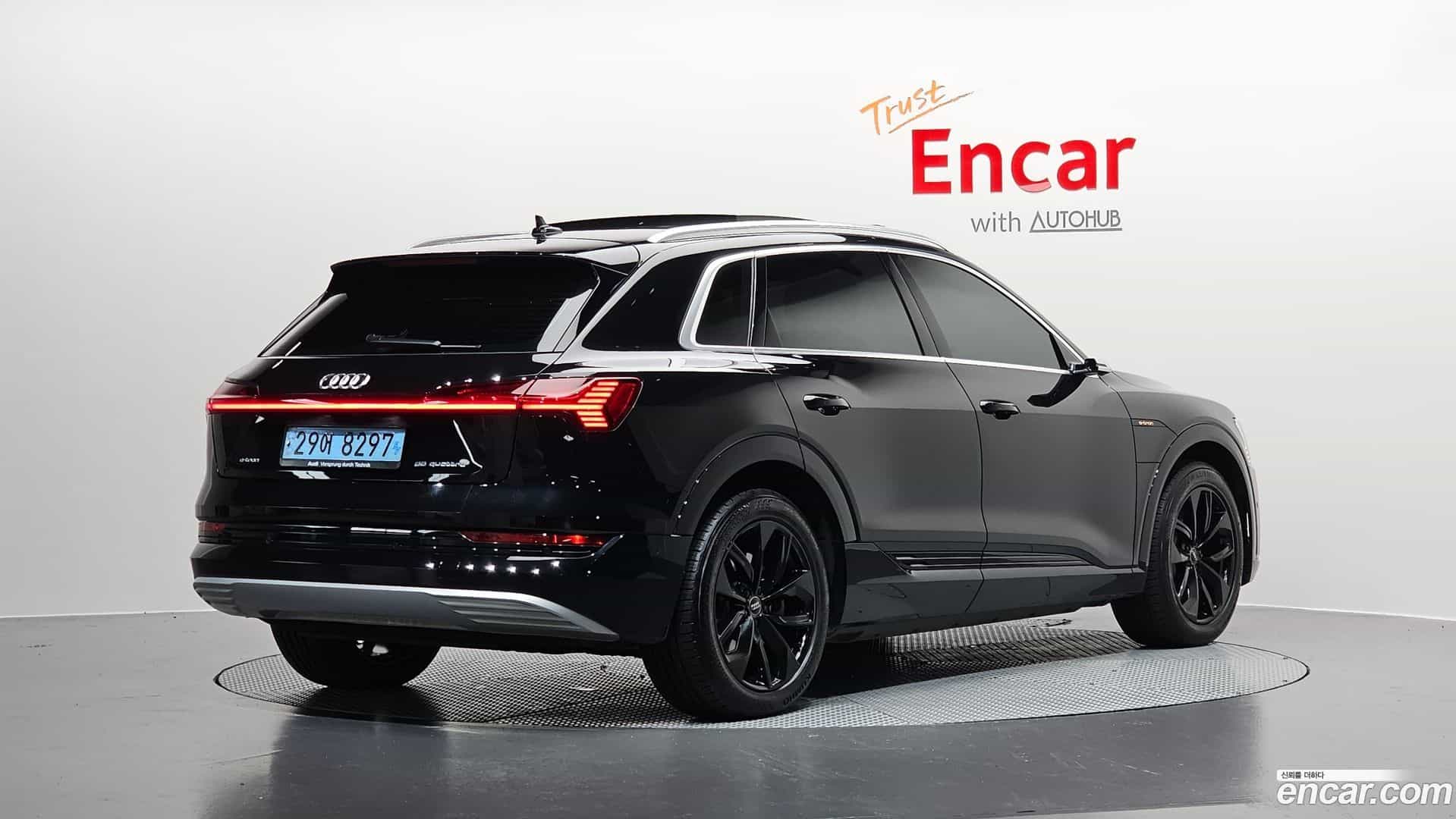 e-tron Audi 2020.6-OUTER-002