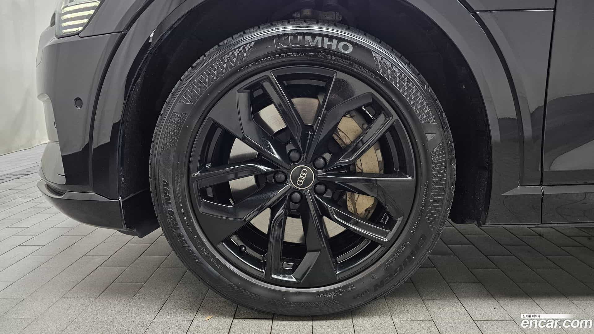 e-tron Audi 2020.6-OUTER-005