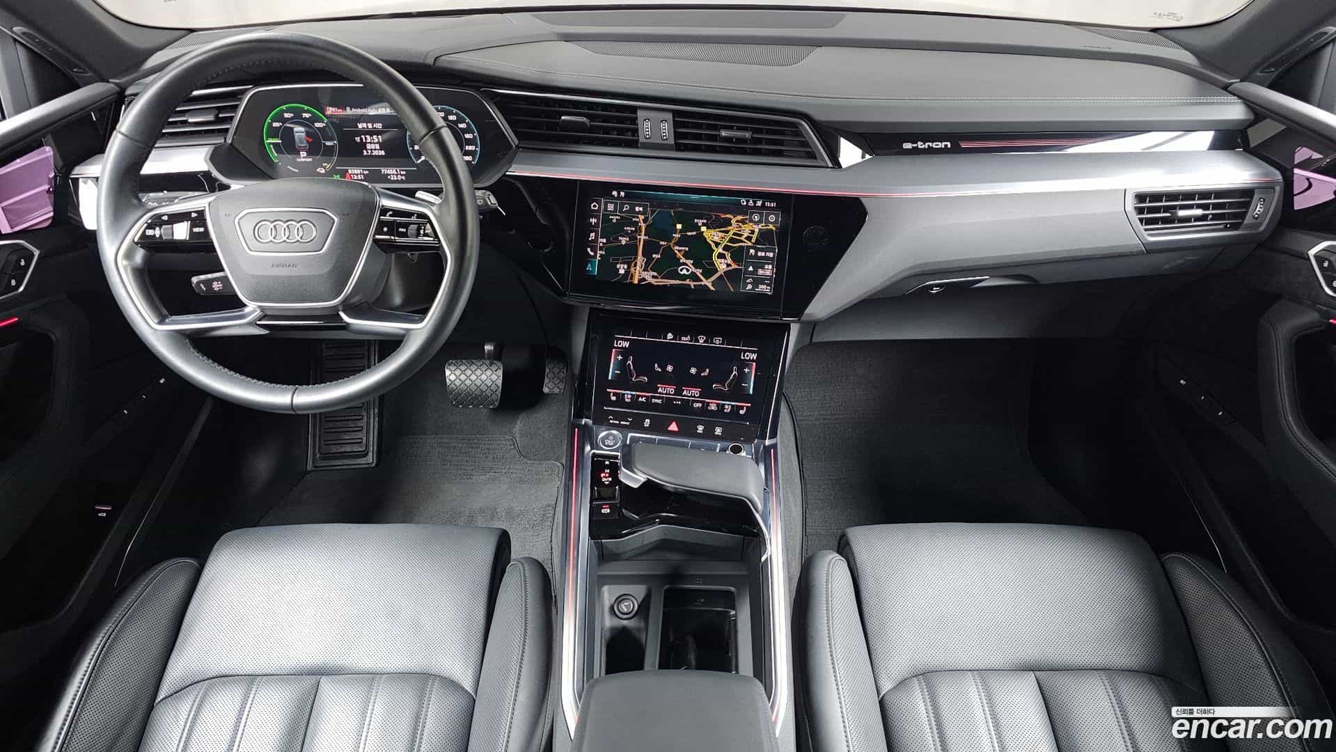 e-tron Audi 2020.6-INNER-007
