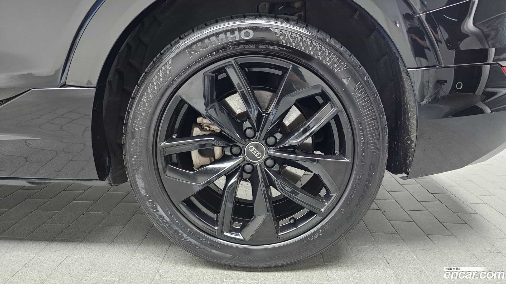 e-tron Audi 2020.6-OUTER-031