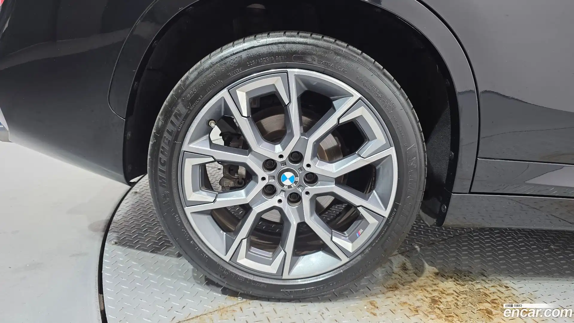 X1 BMW 2022.4-OUTER-005
