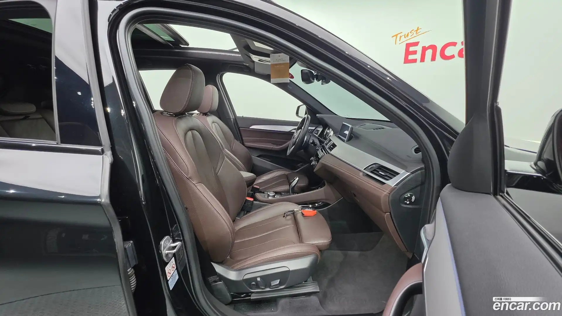 X1 BMW 2022.4-INNER-010