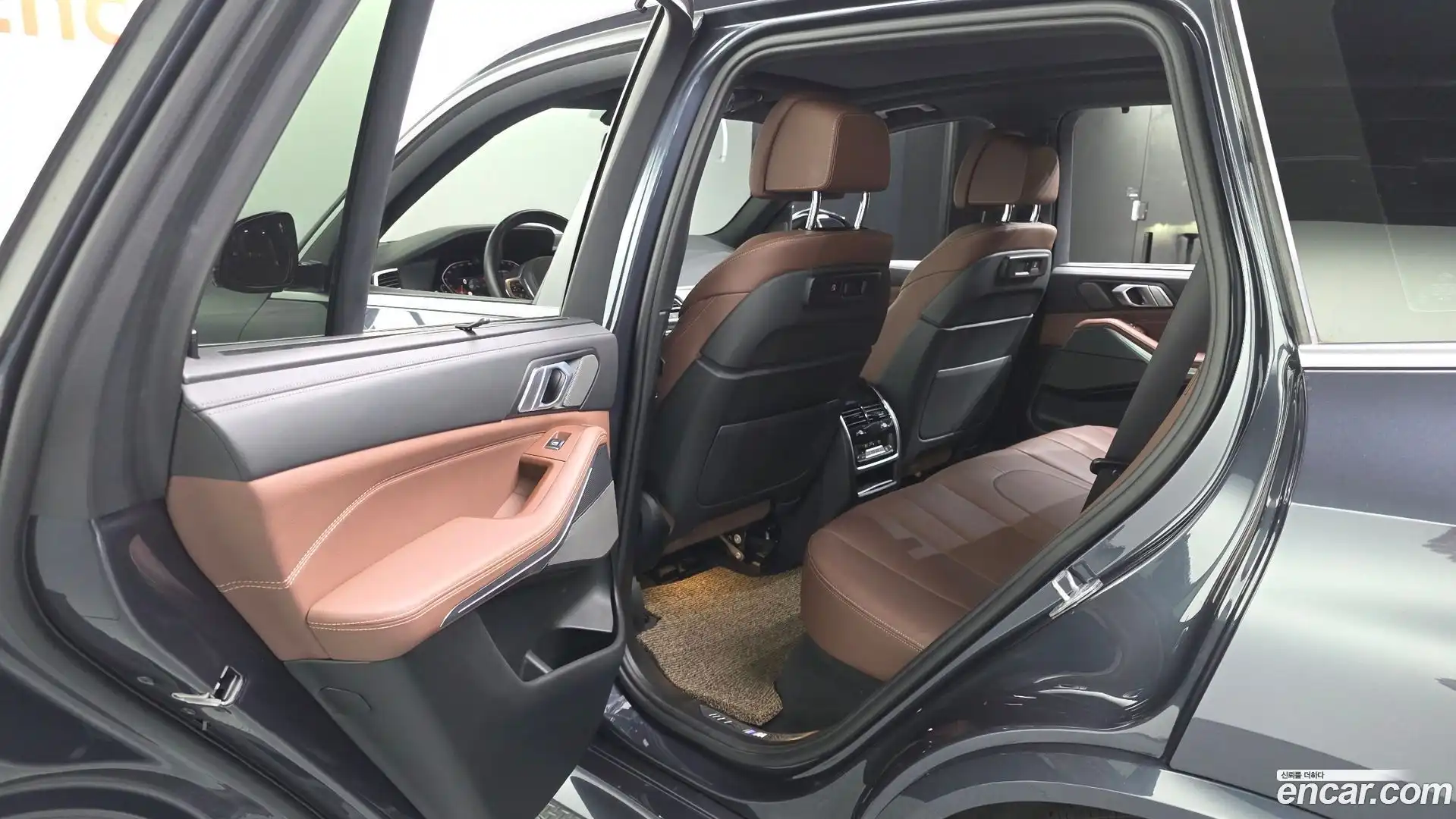 X5 BMW 2021.0-INNER-036