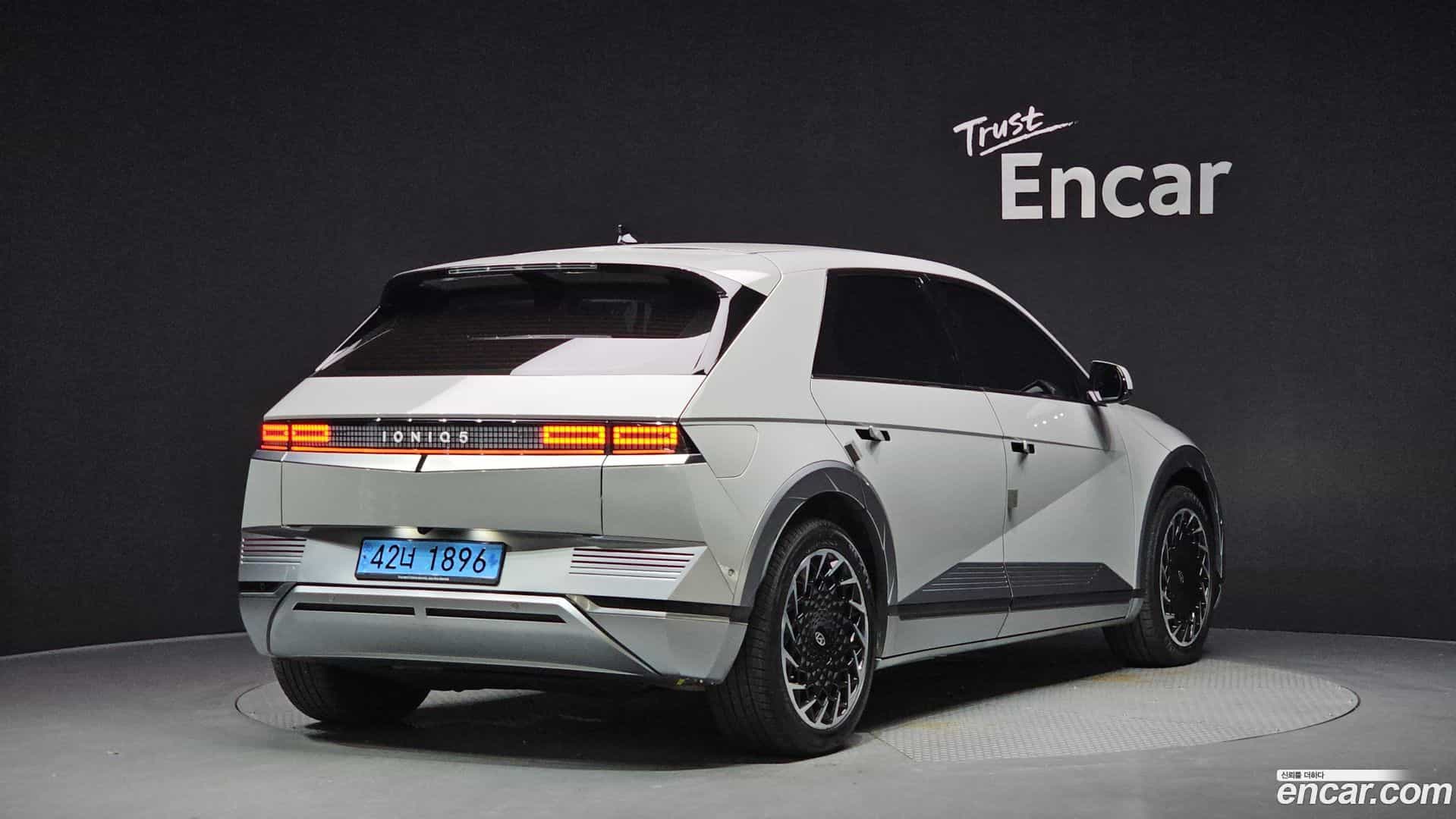 Ioniq5 Hyundai 2022.2-OUTER-002