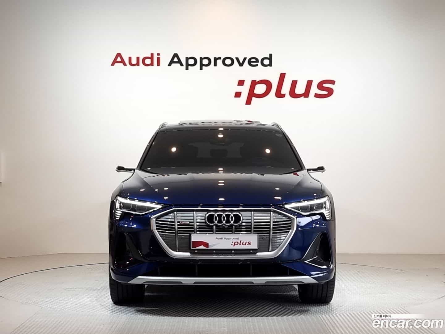 e-tron Audi 2023.6-OUTER-003