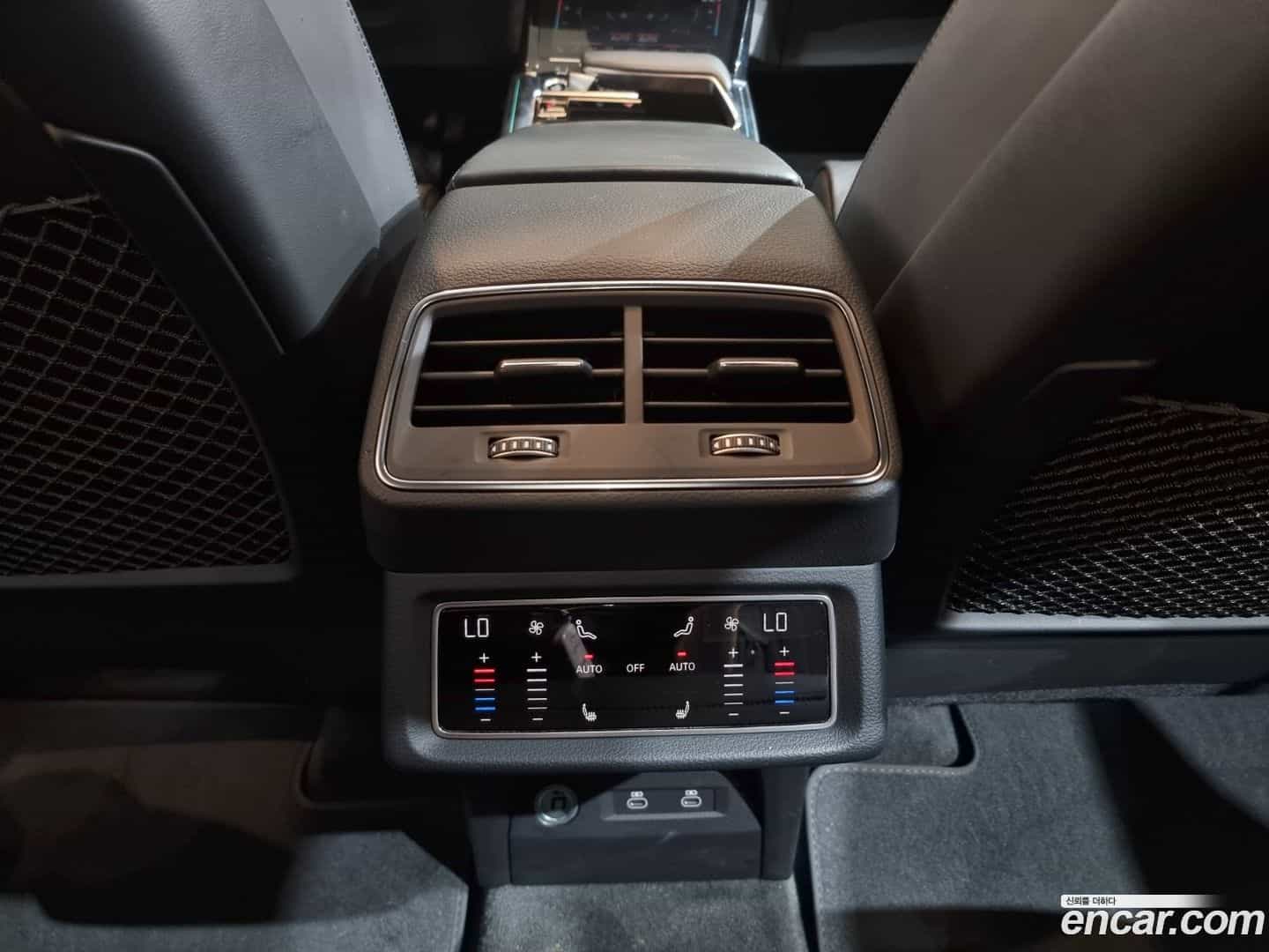 e-tron Audi 2023.6-OPTION-023