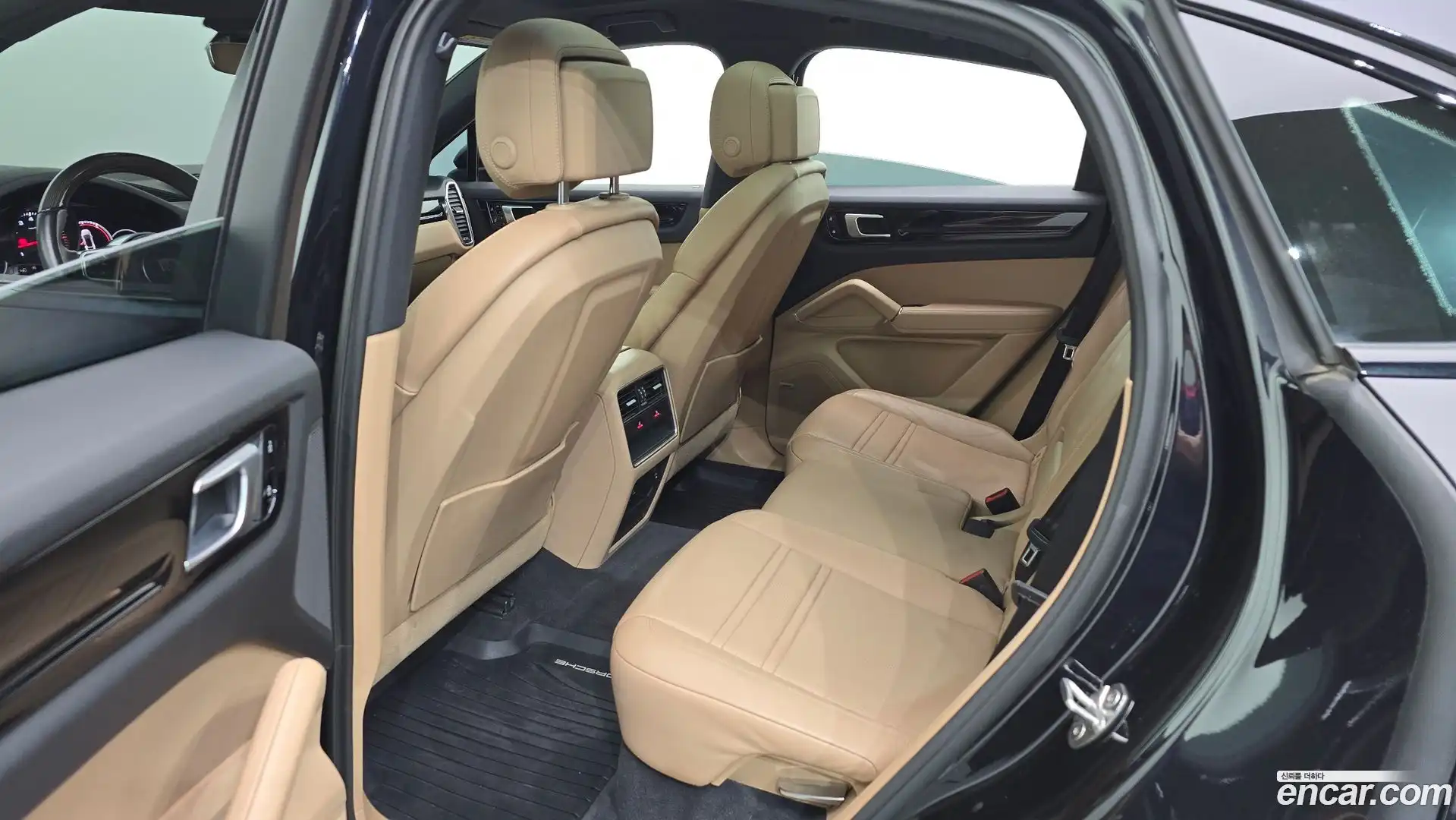 Cayenne Porsche 2020.5-OPTION-015