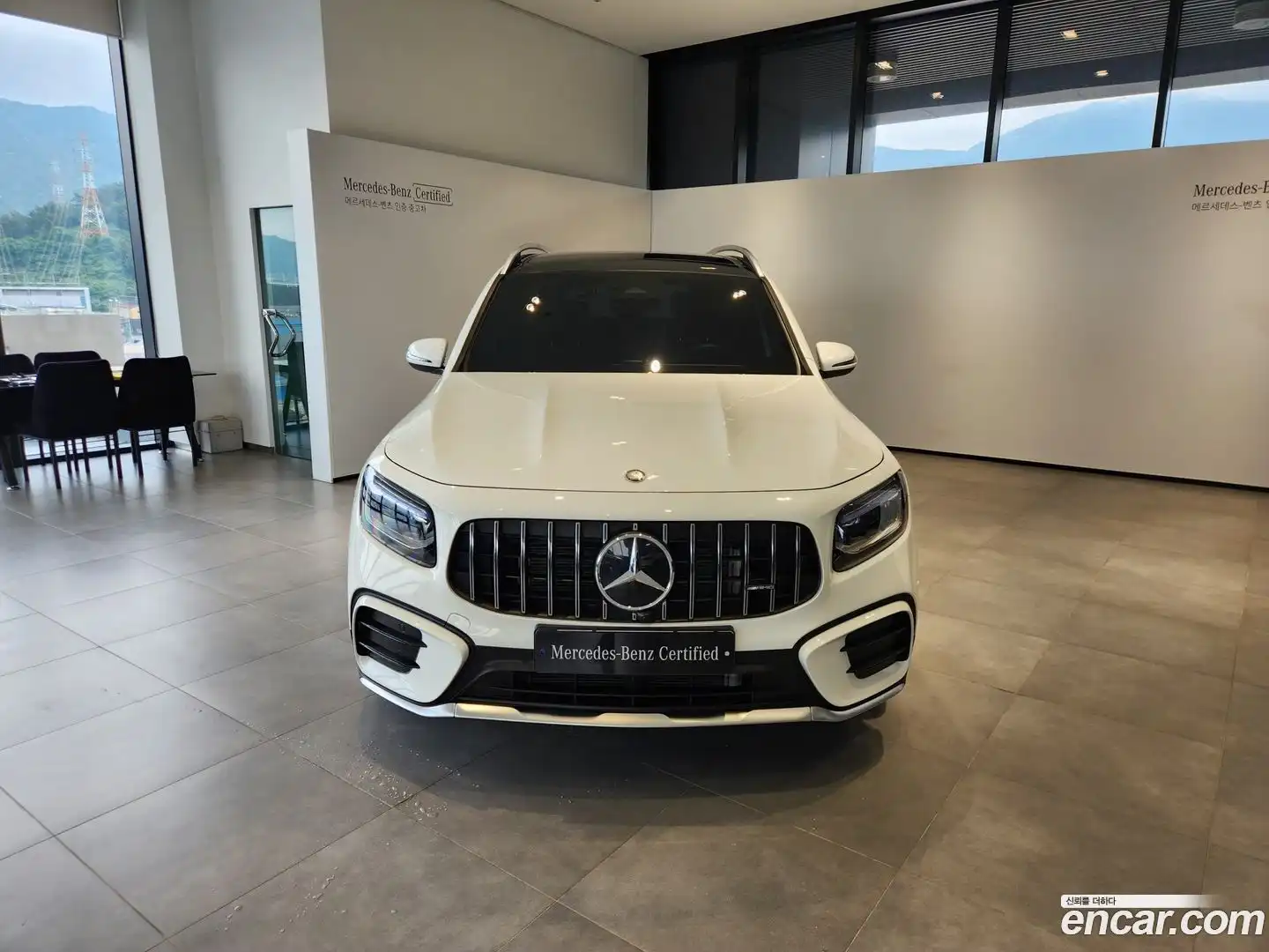 GLB-Class Mercedes-Benz 2025.7-OUTER-006