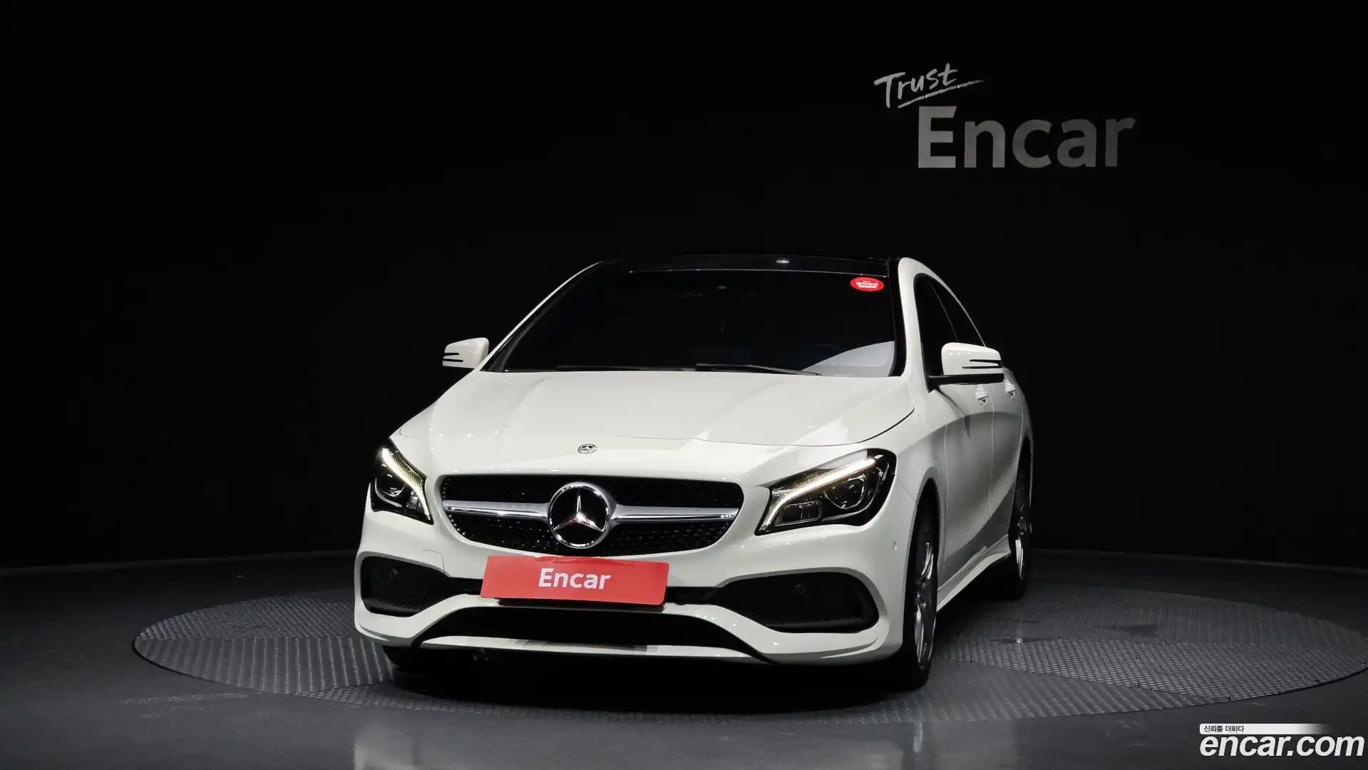 CLA-Class Mercedes-Benz 2017.10-OUTER-003