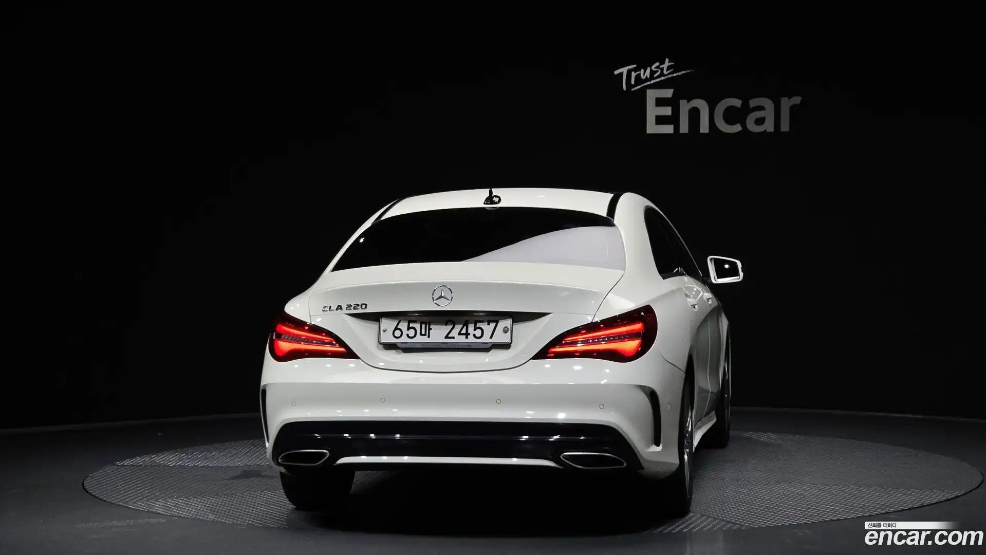 CLA-Class Mercedes-Benz 2017.10-OUTER-004