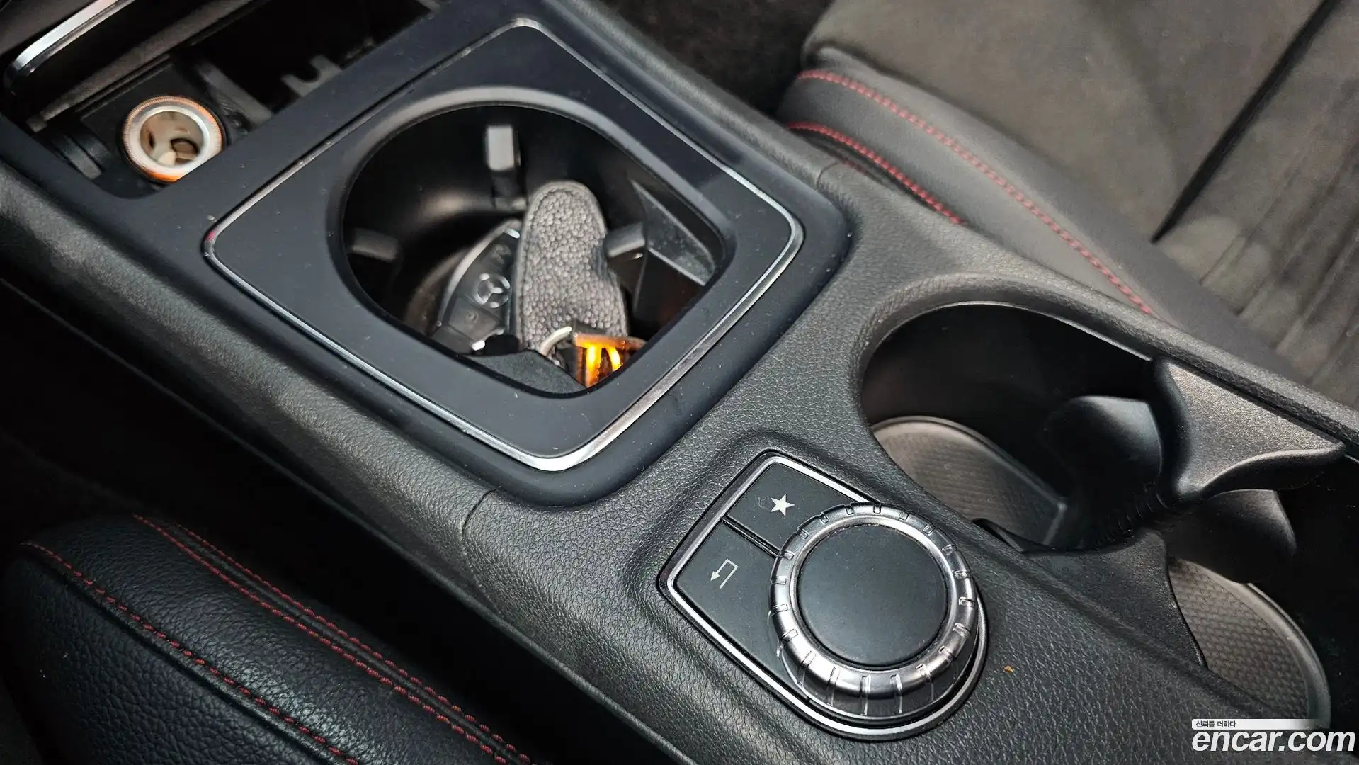 CLA-Class Mercedes-Benz 2017.10-OPTION-040