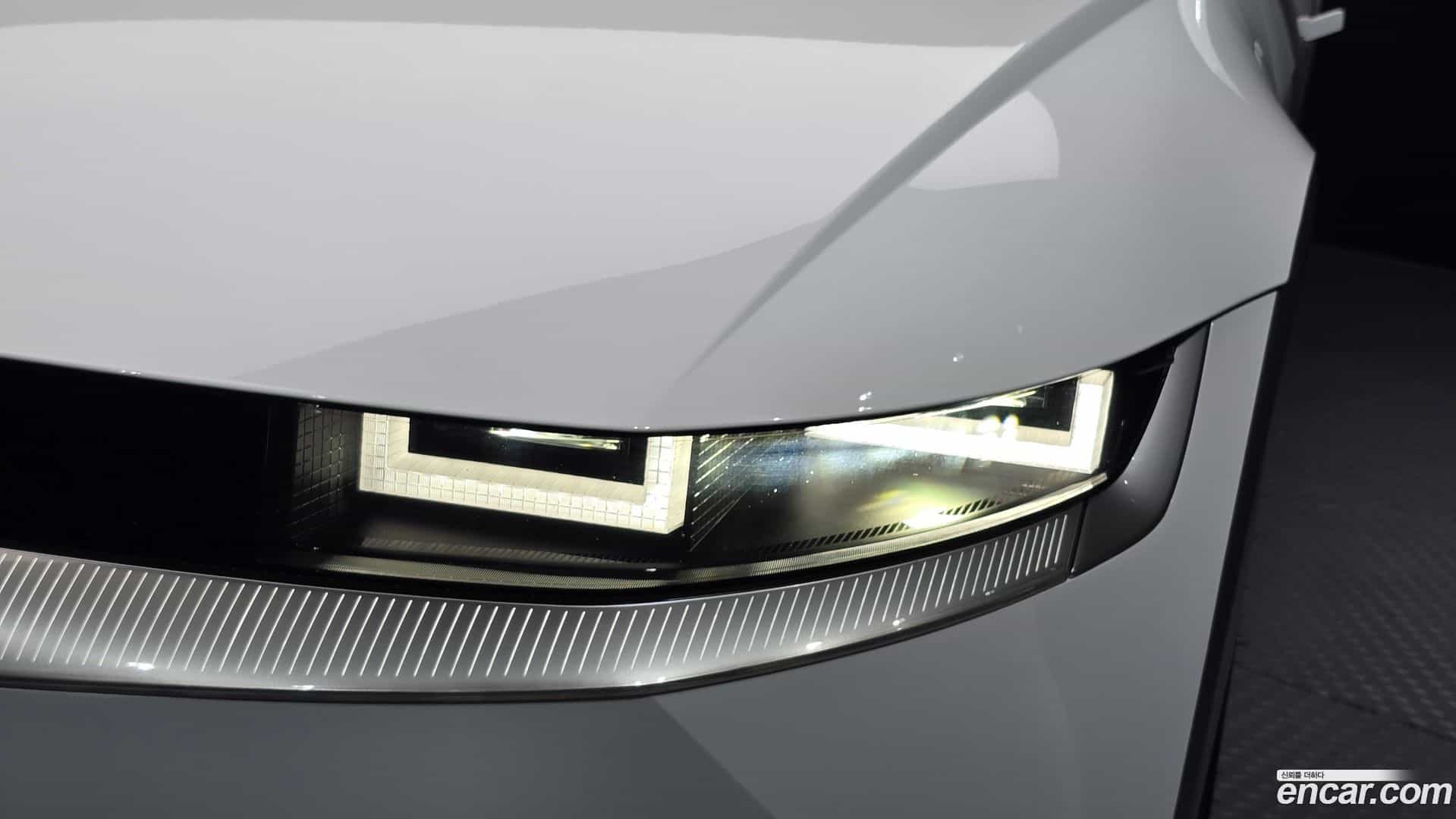 Ioniq5 Hyundai 2022.10-OUTER-032