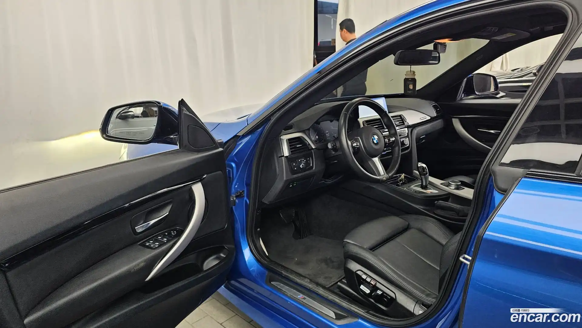 Gran Turismo BMW 2020.9-INNER-010