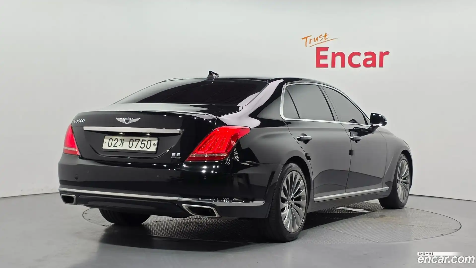 EQ900 Genesis 2016.4-OUTER-002