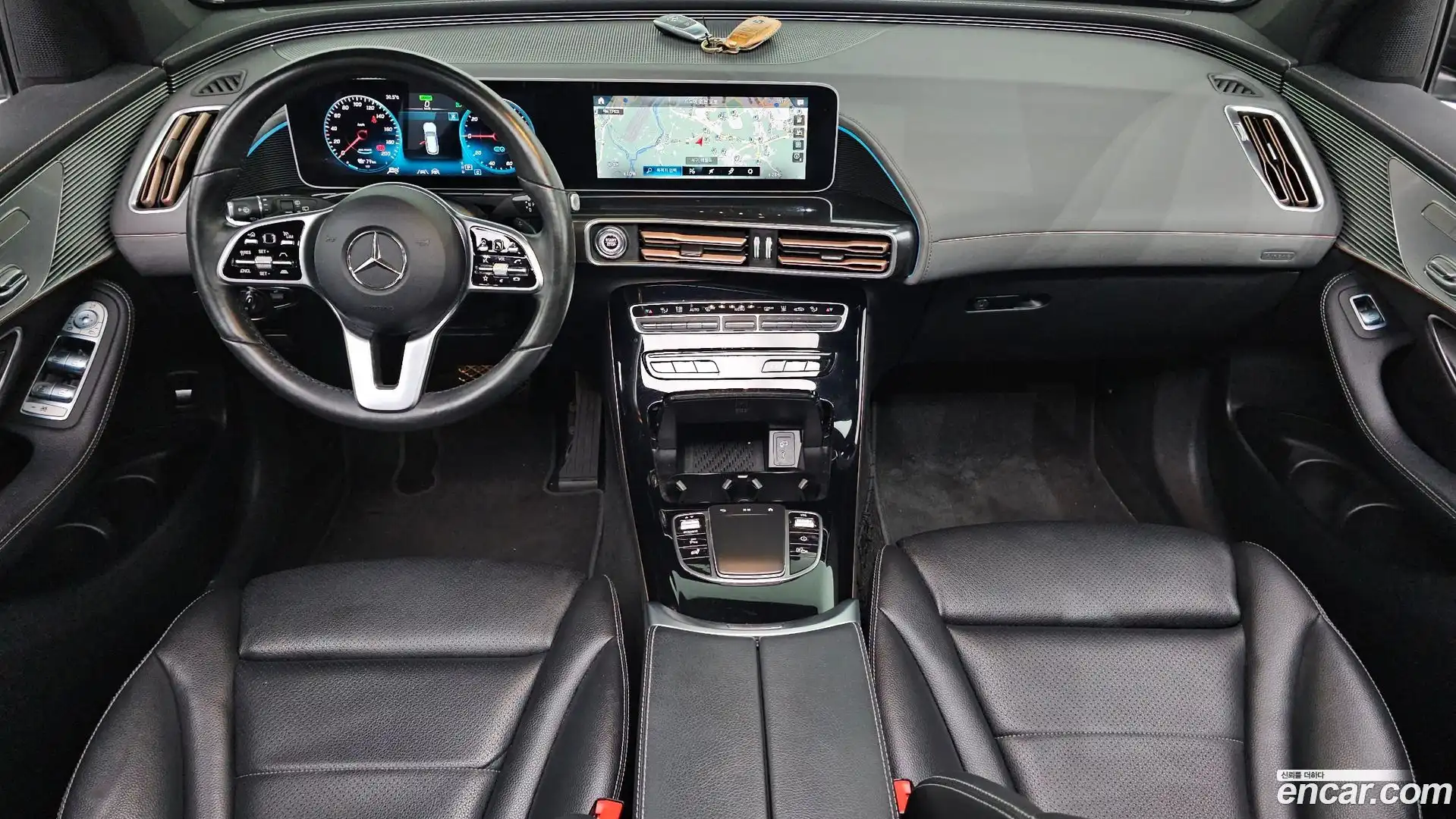 EQC Mercedes-Benz 2020.11-INNER-007