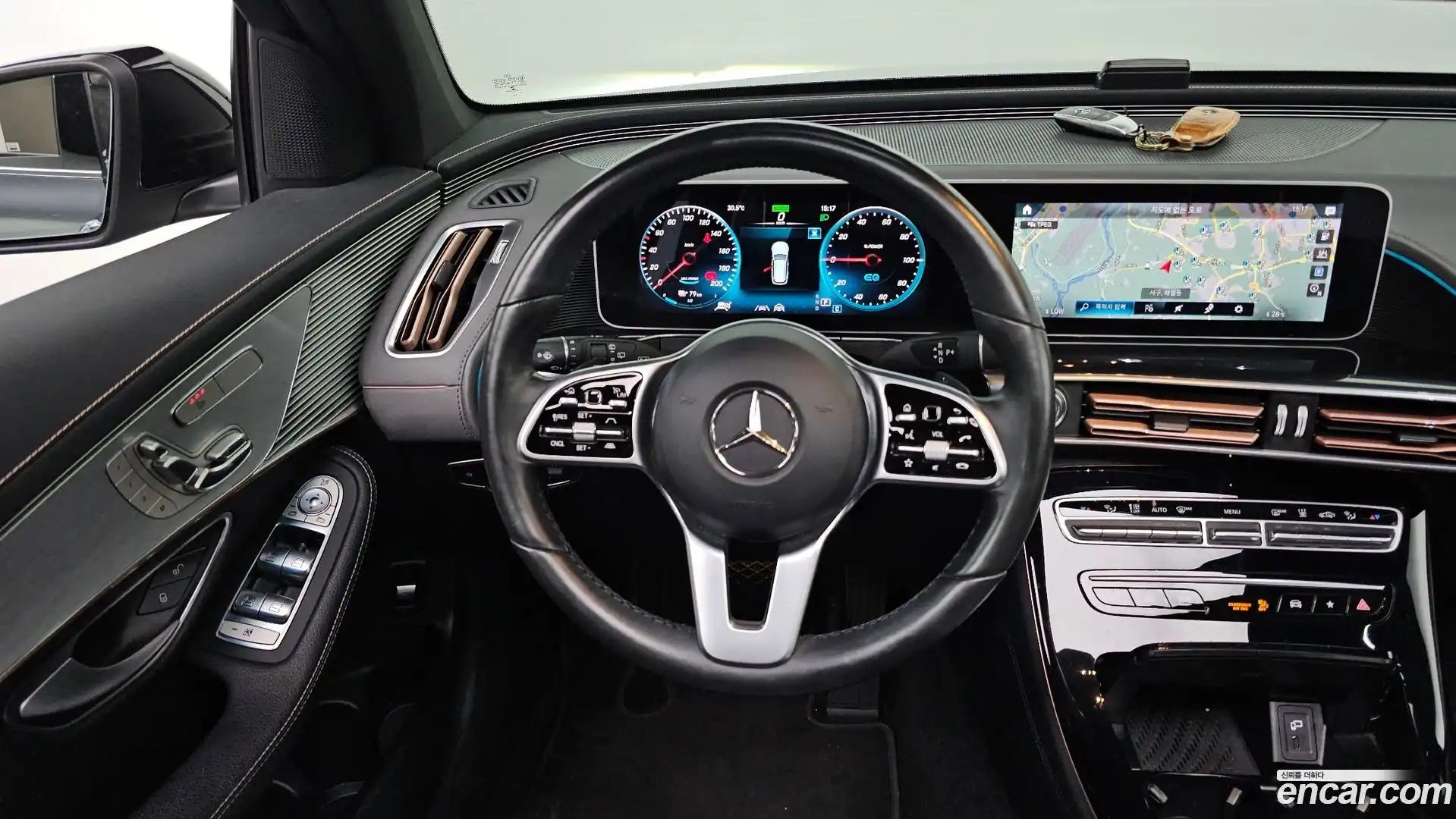 EQC Mercedes-Benz 2020.11-OPTION-016