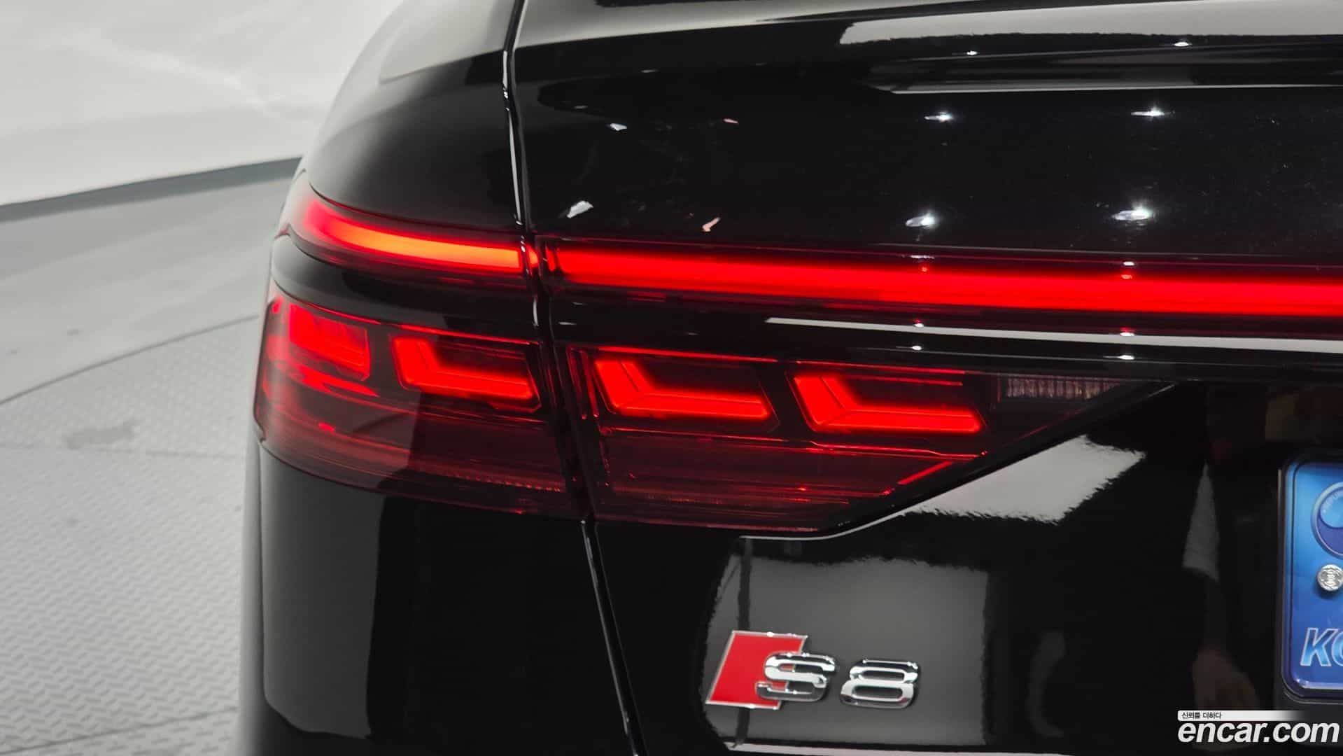 S8 Audi 2020.9-OUTER-033