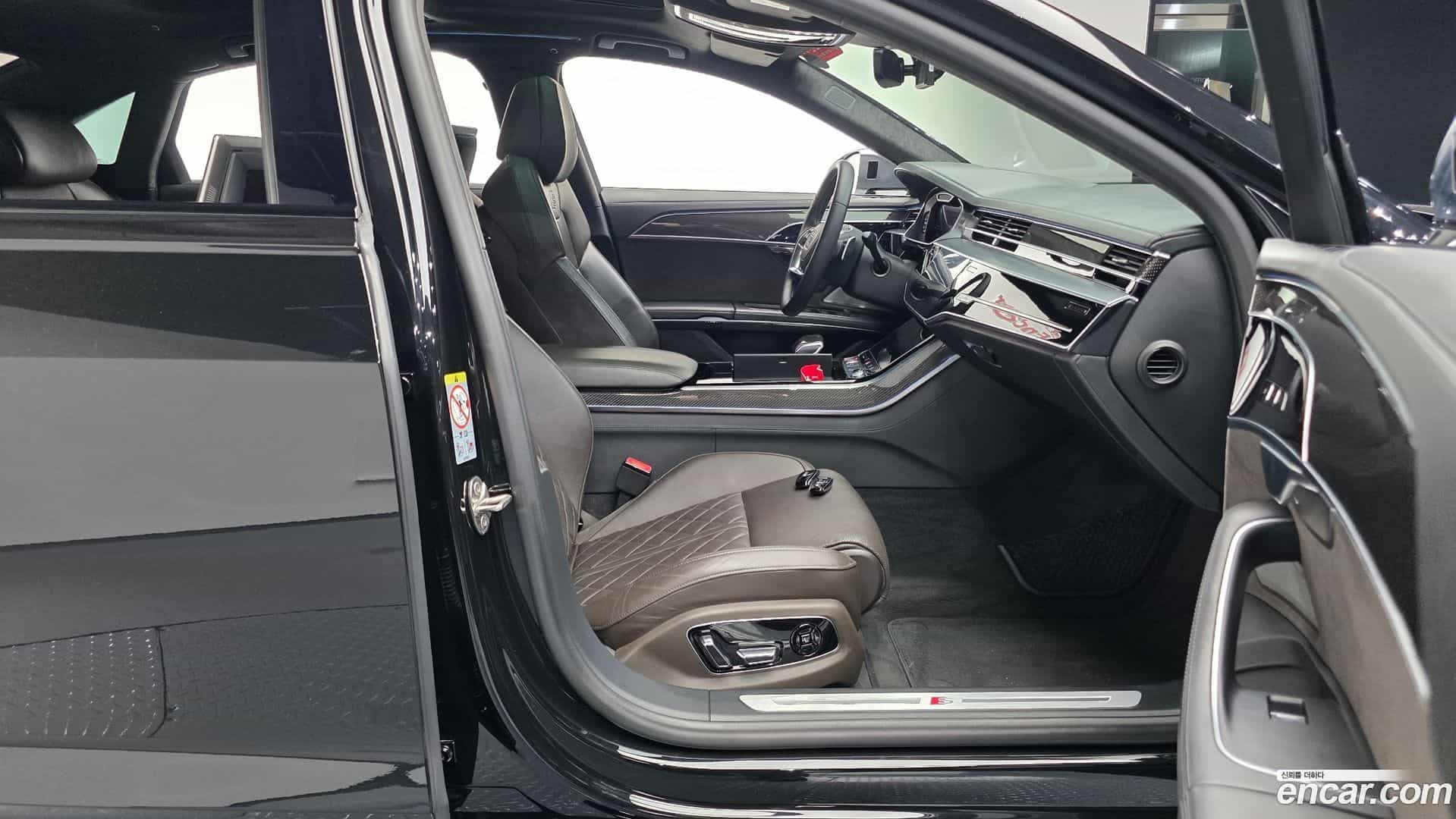 S8 Audi 2020.9-INNER-036