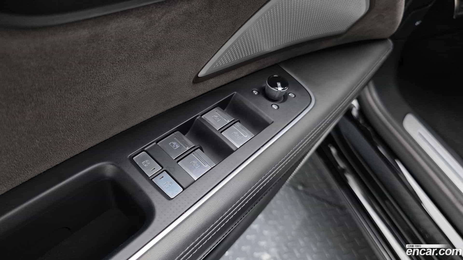 S8 Audi 2020.9-OPTION-046