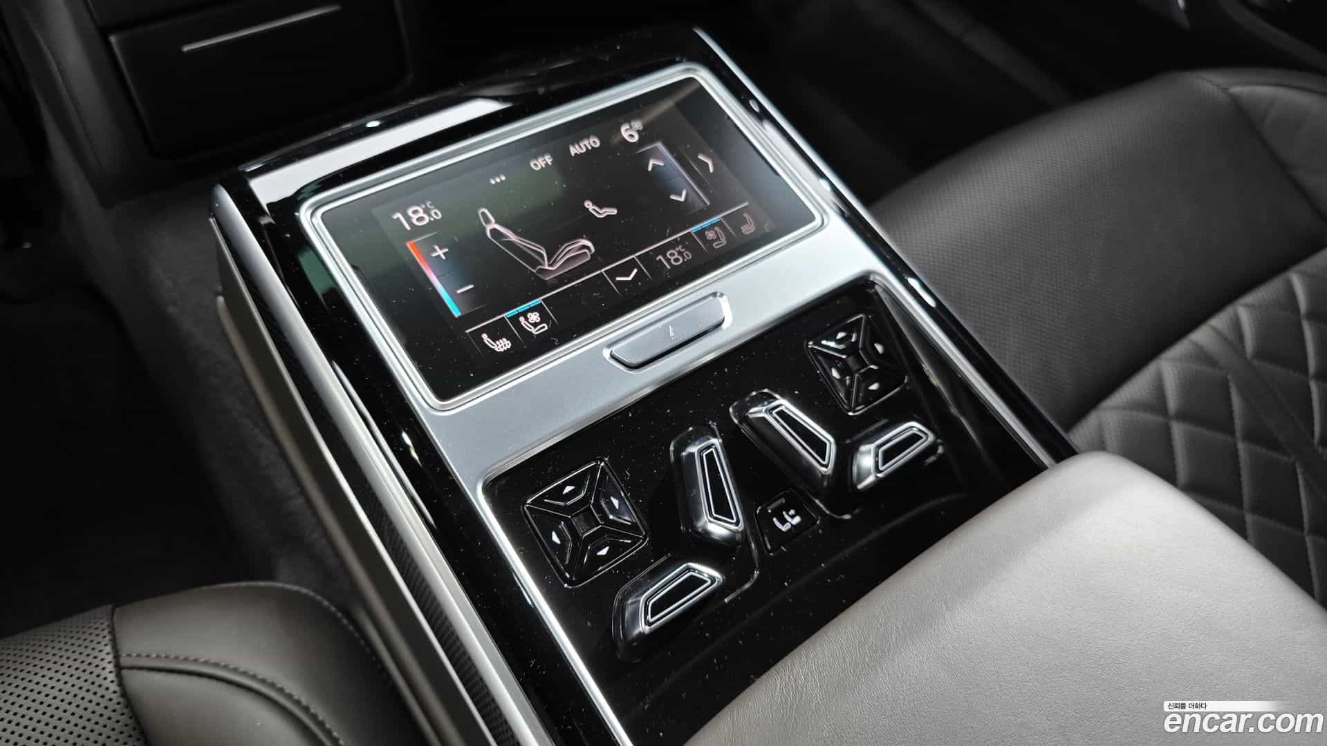 S8 Audi 2020.9-OPTION-050