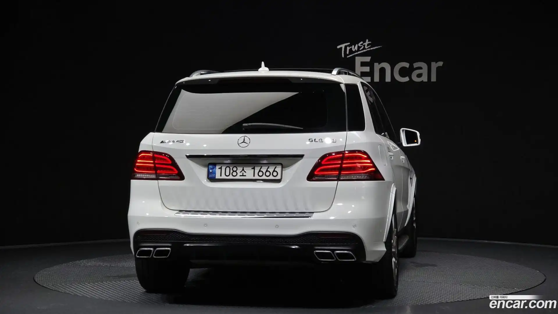 GLE-Class Mercedes-Benz 2016.11-OUTER-004