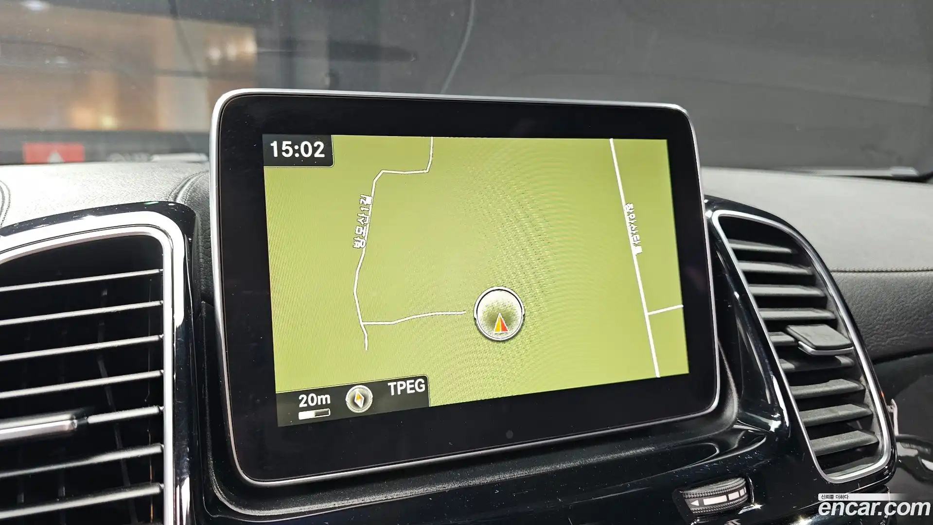 GLE-Class Mercedes-Benz 2016.11-OPTION-017