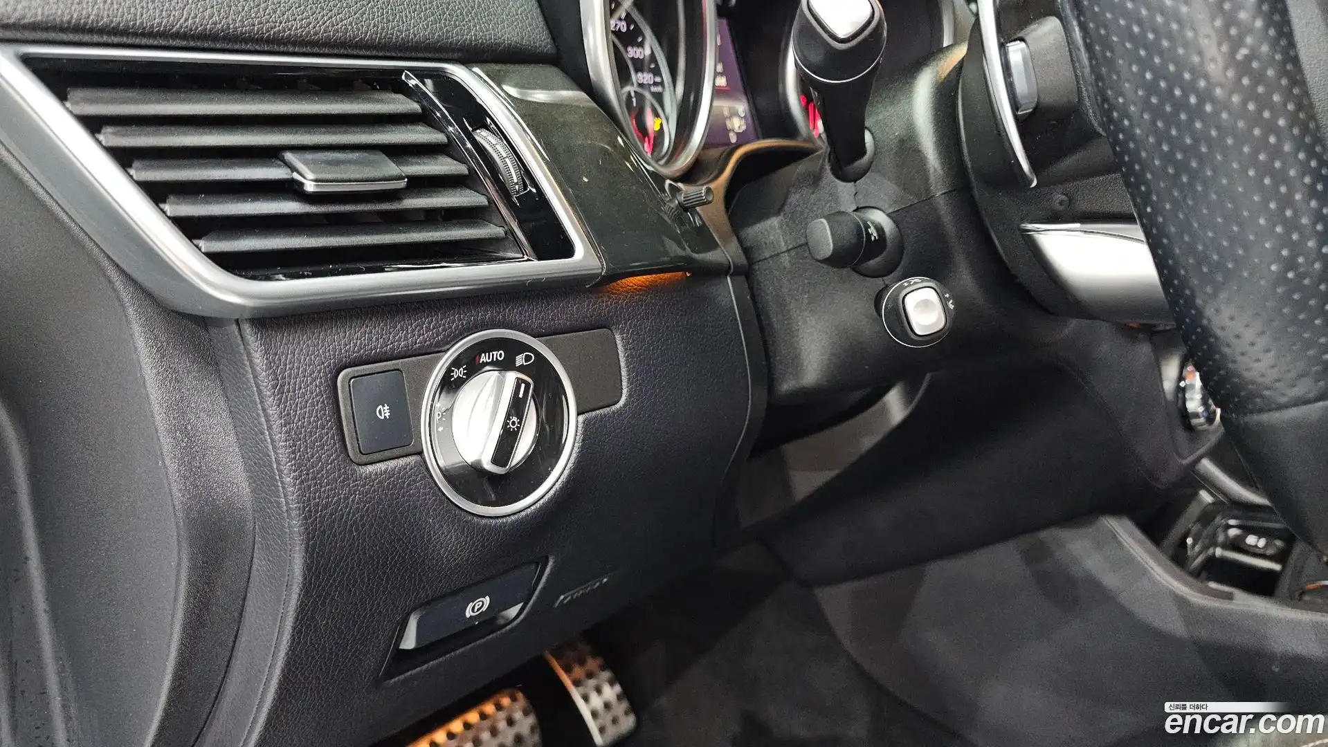 GLE-Class Mercedes-Benz 2016.11-OPTION-023