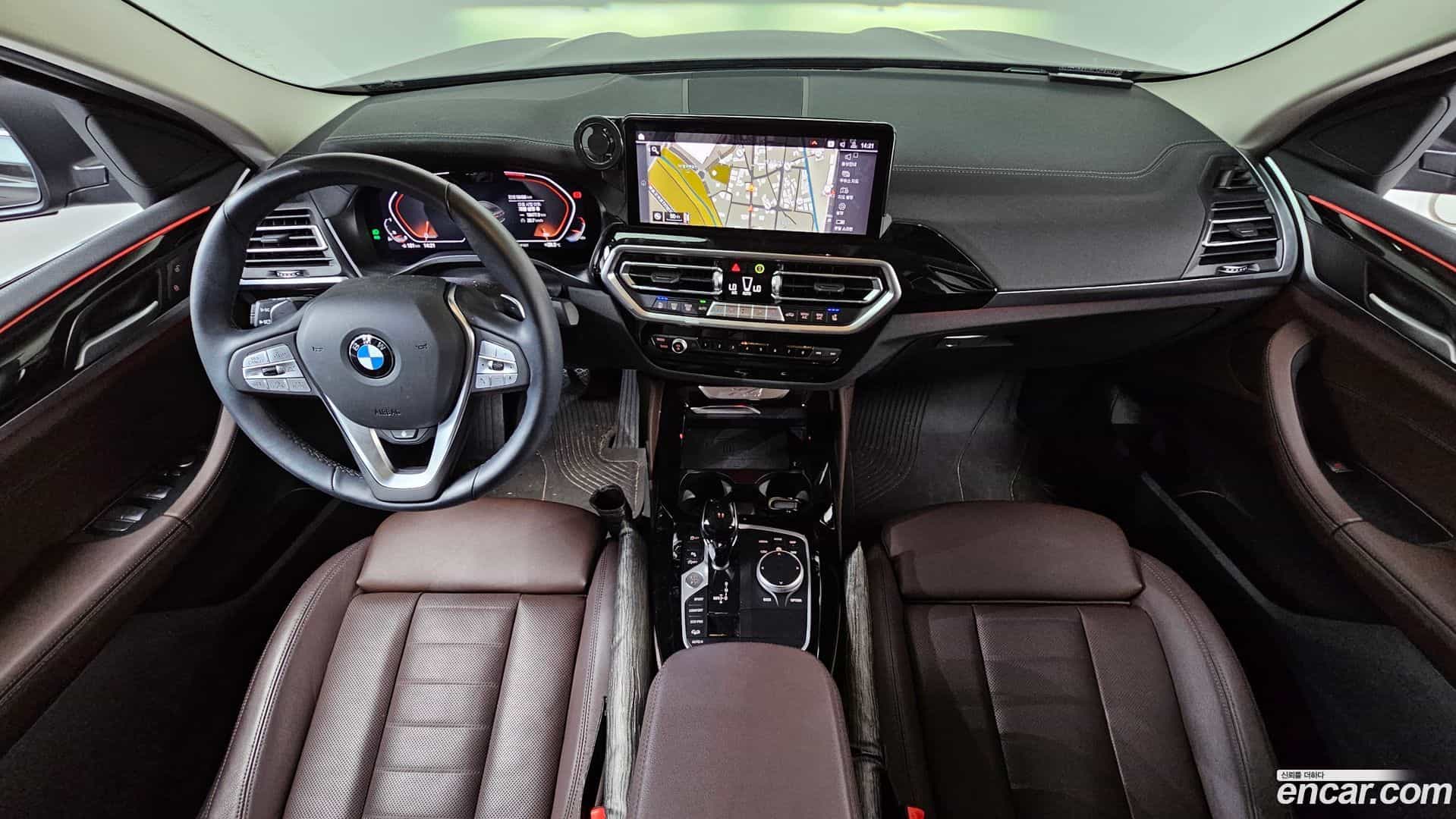 X4 BMW 2023.0-INNER-007