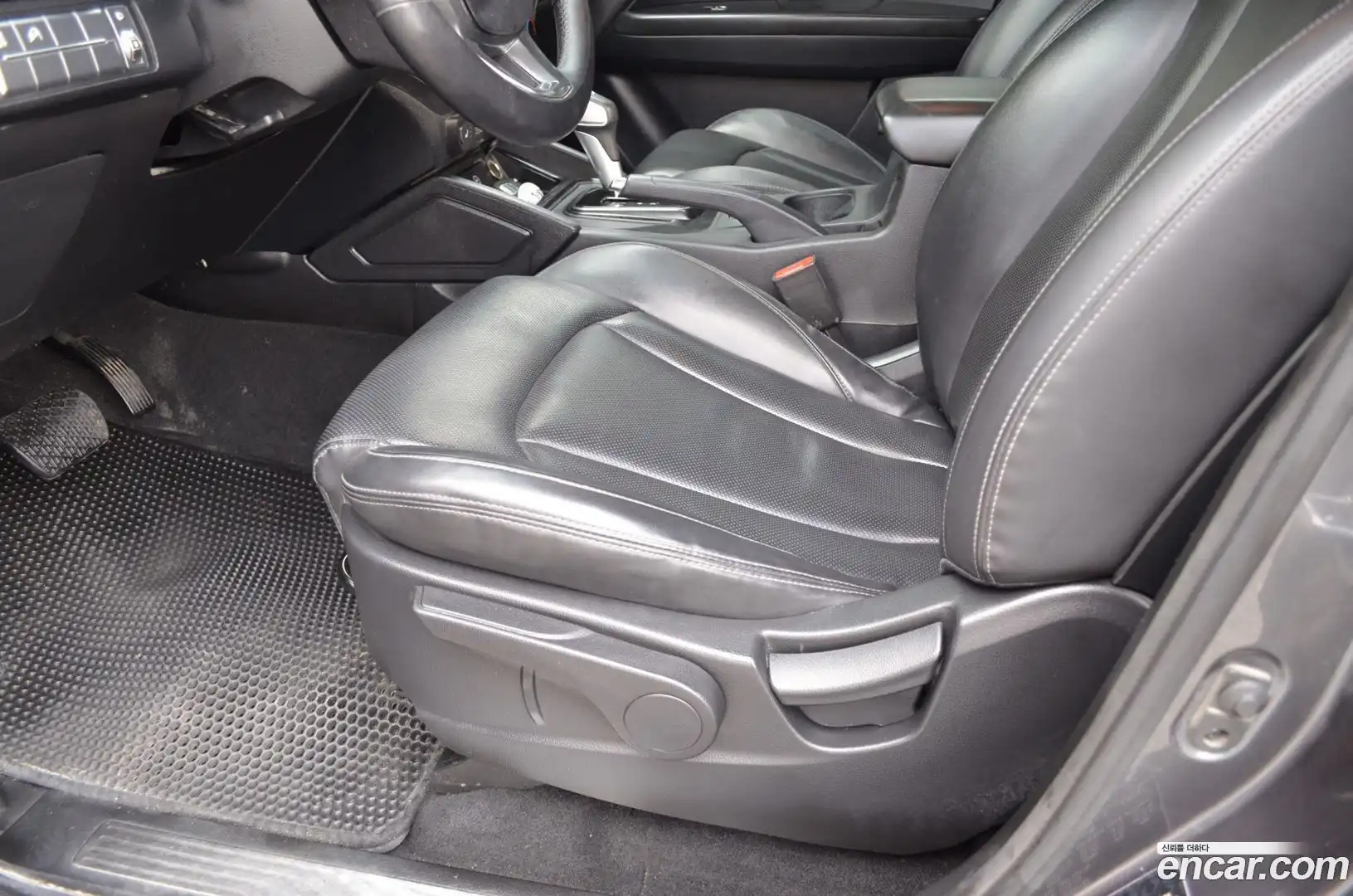 Rexton KG Mobility 2020.5-OPTION-021
