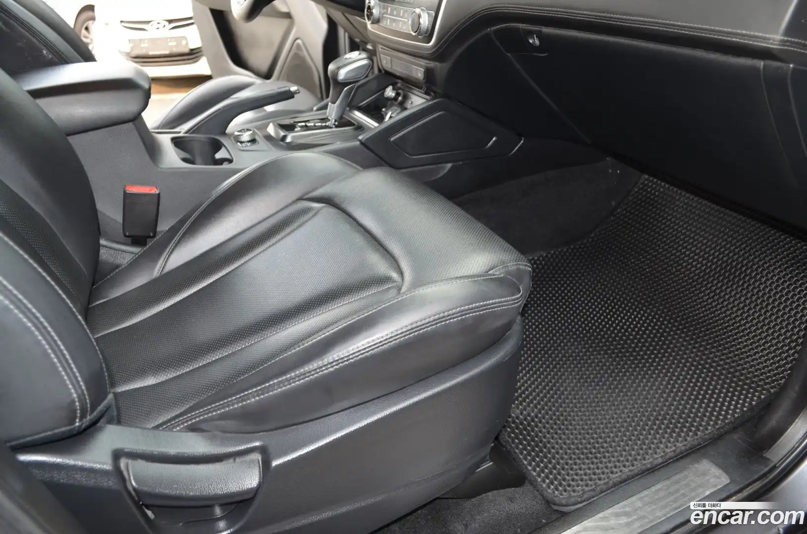 Rexton KG Mobility 2020.5-OPTION-023