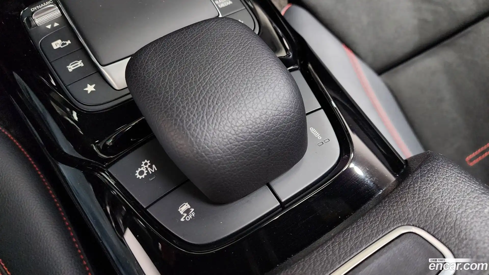 CLA-Class Mercedes-Benz 2021.7-OPTION-046