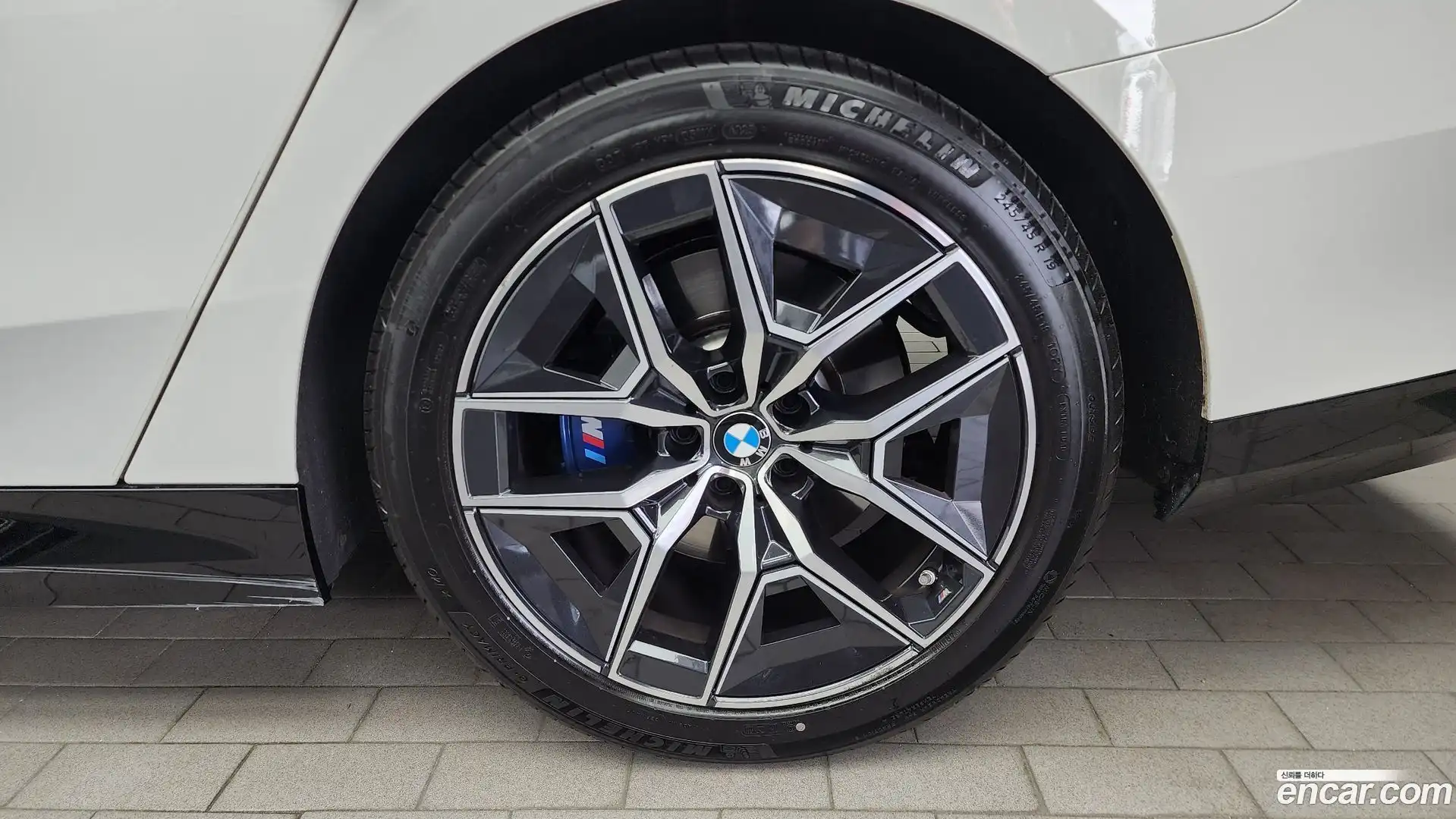 5-Series BMW 2024.6-OUTER-031