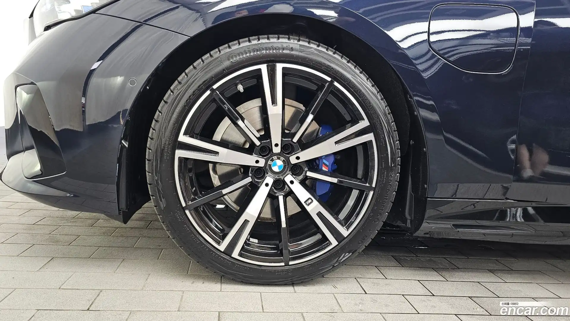5-Series BMW 2025.11-OUTER-005