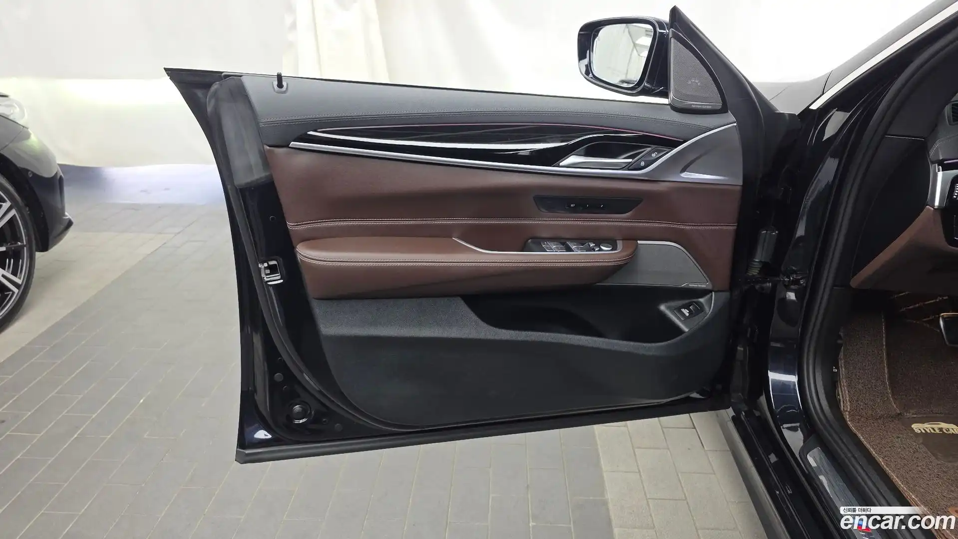 Gran Turismo BMW 2023.5-INNER-034