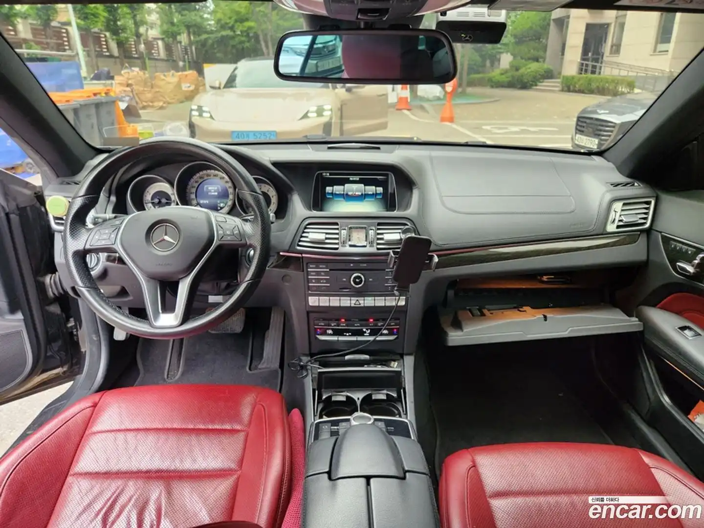 E-Class Mercedes-Benz 2016.0-OUTER-005