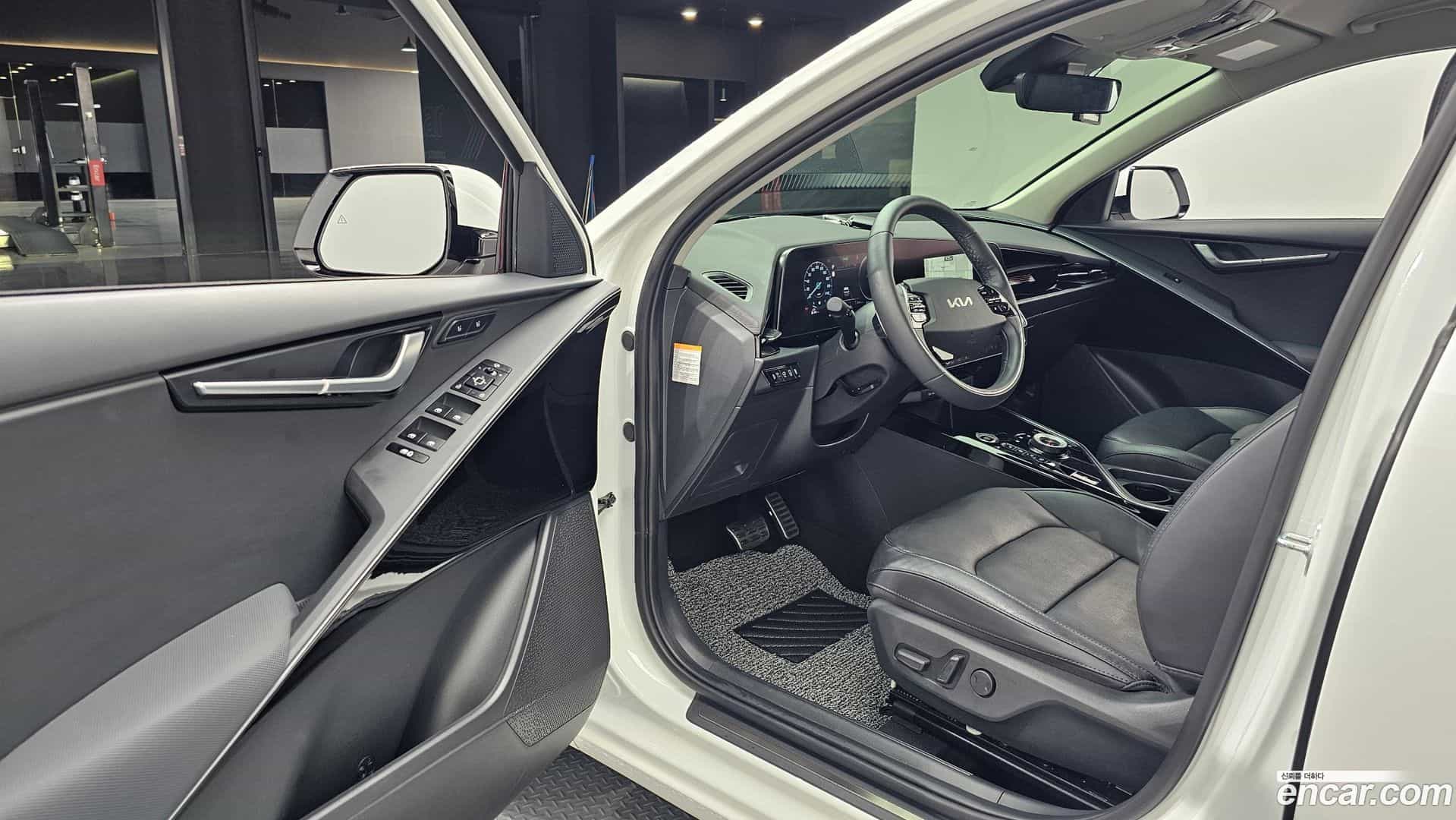 Niro Kia 2022.5-INNER-010