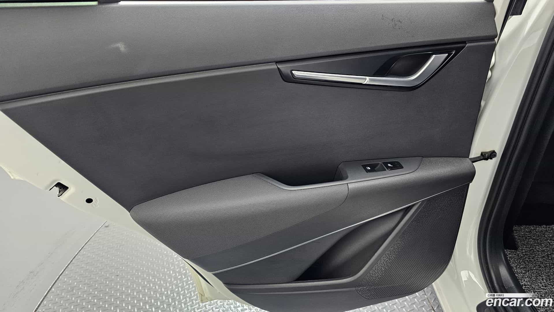 Niro Kia 2022.5-INNER-035