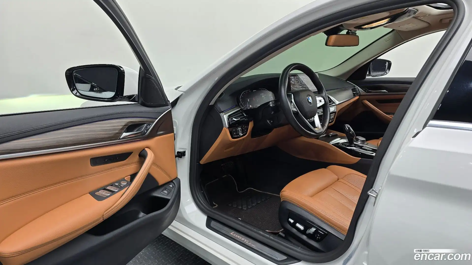 5-Series BMW 2020.1-INNER-010