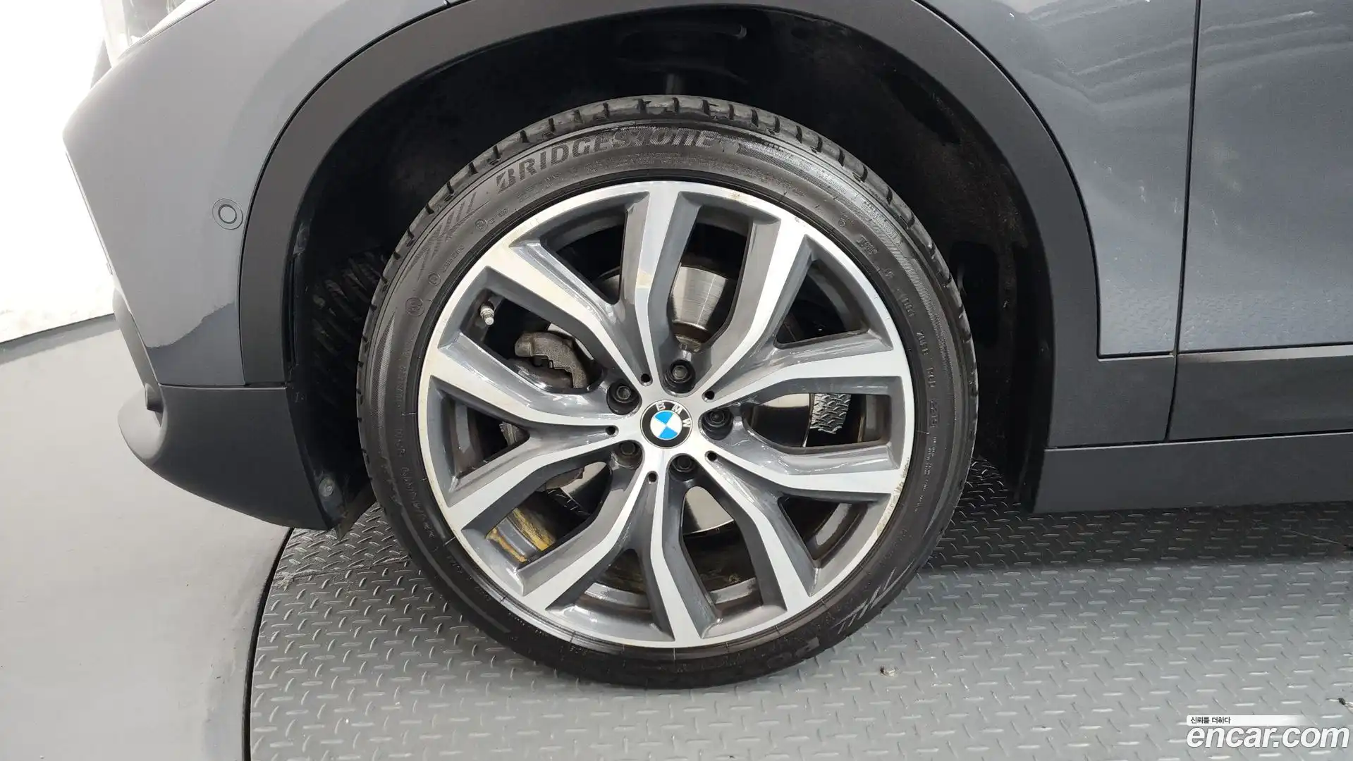 X2 (F39) BMW 2020.1-OUTER-005