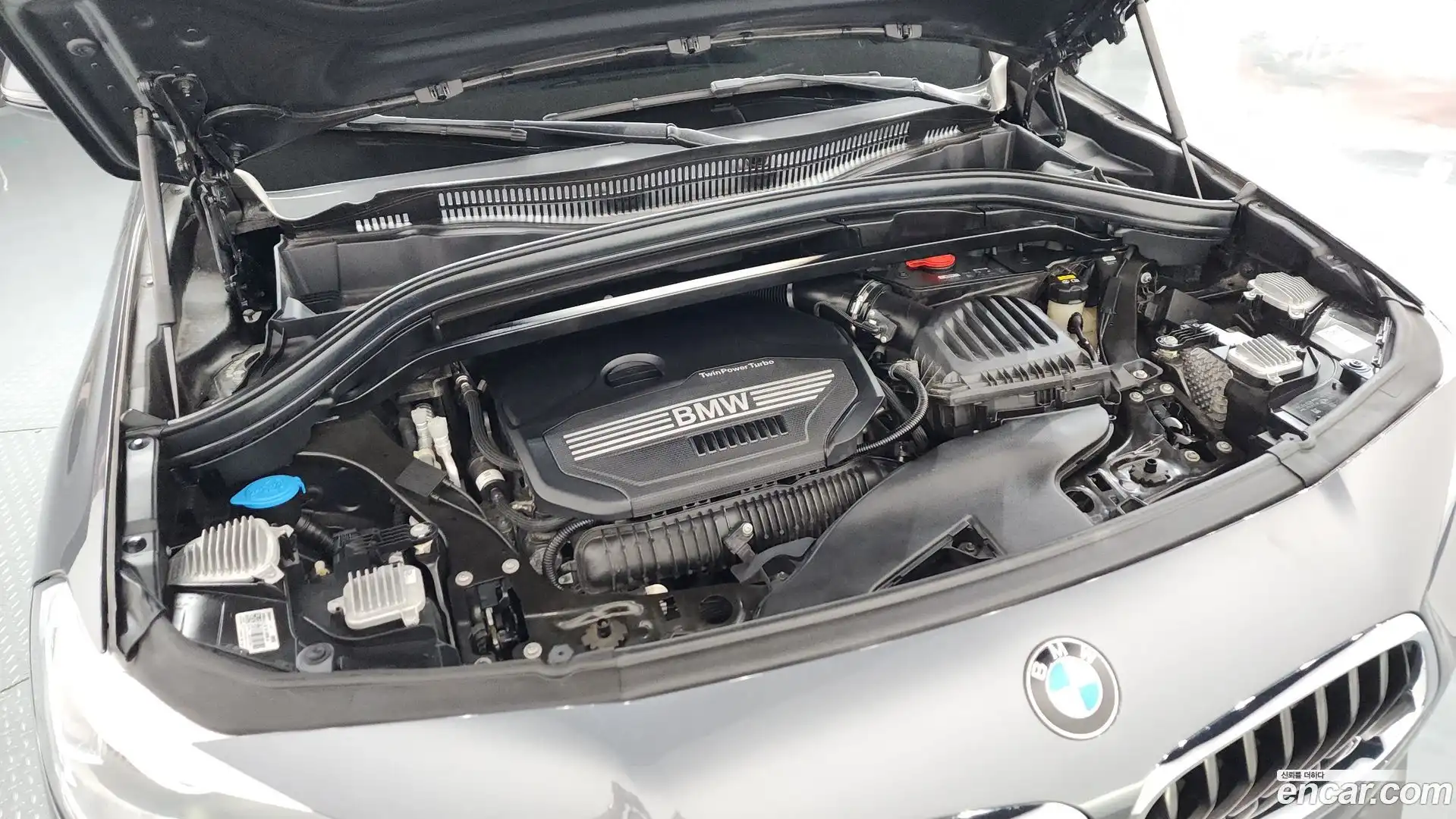 X2 (F39) BMW 2020.1-OUTER-006