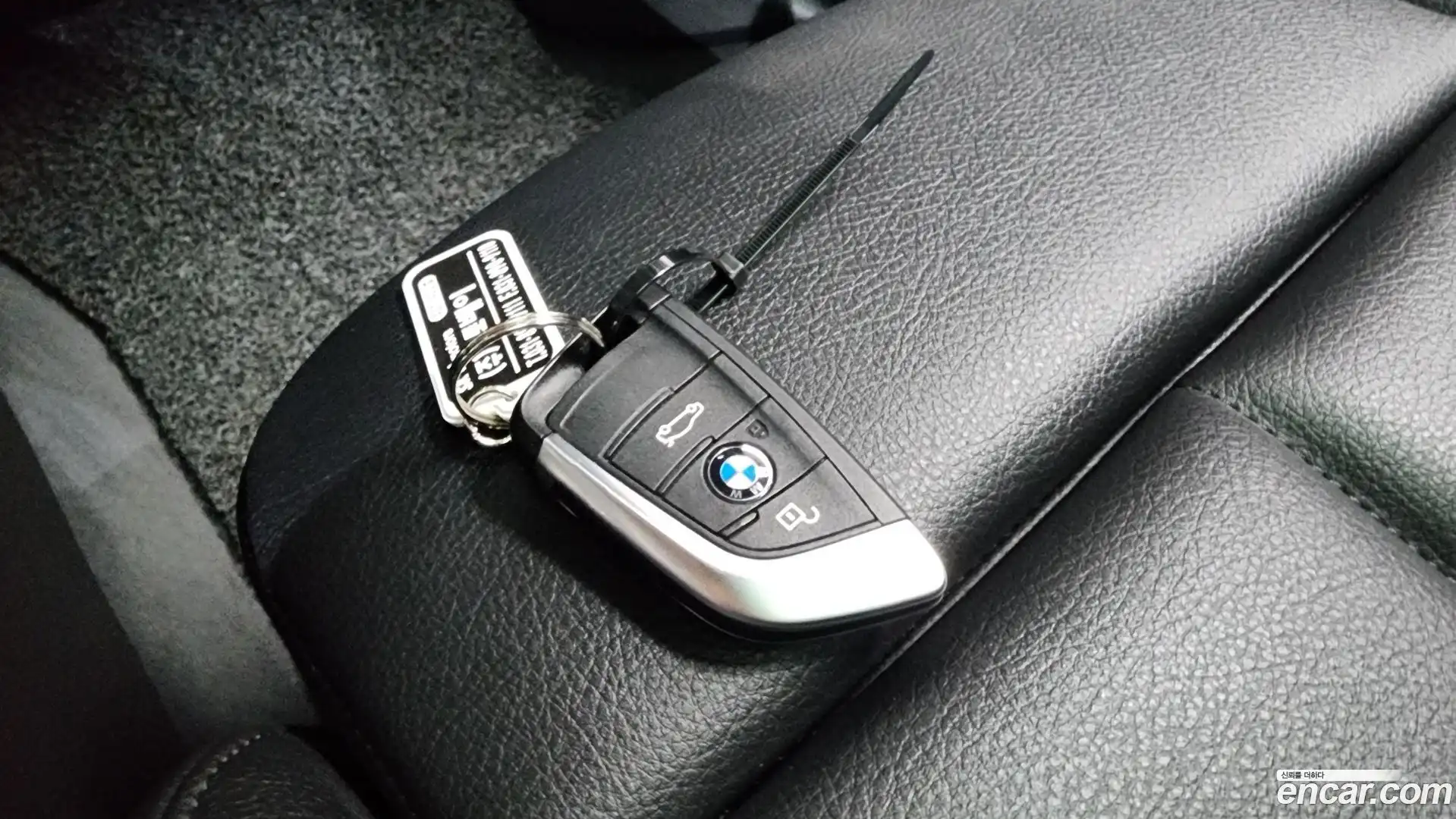X2 (F39) BMW 2020.1-OPTION-019