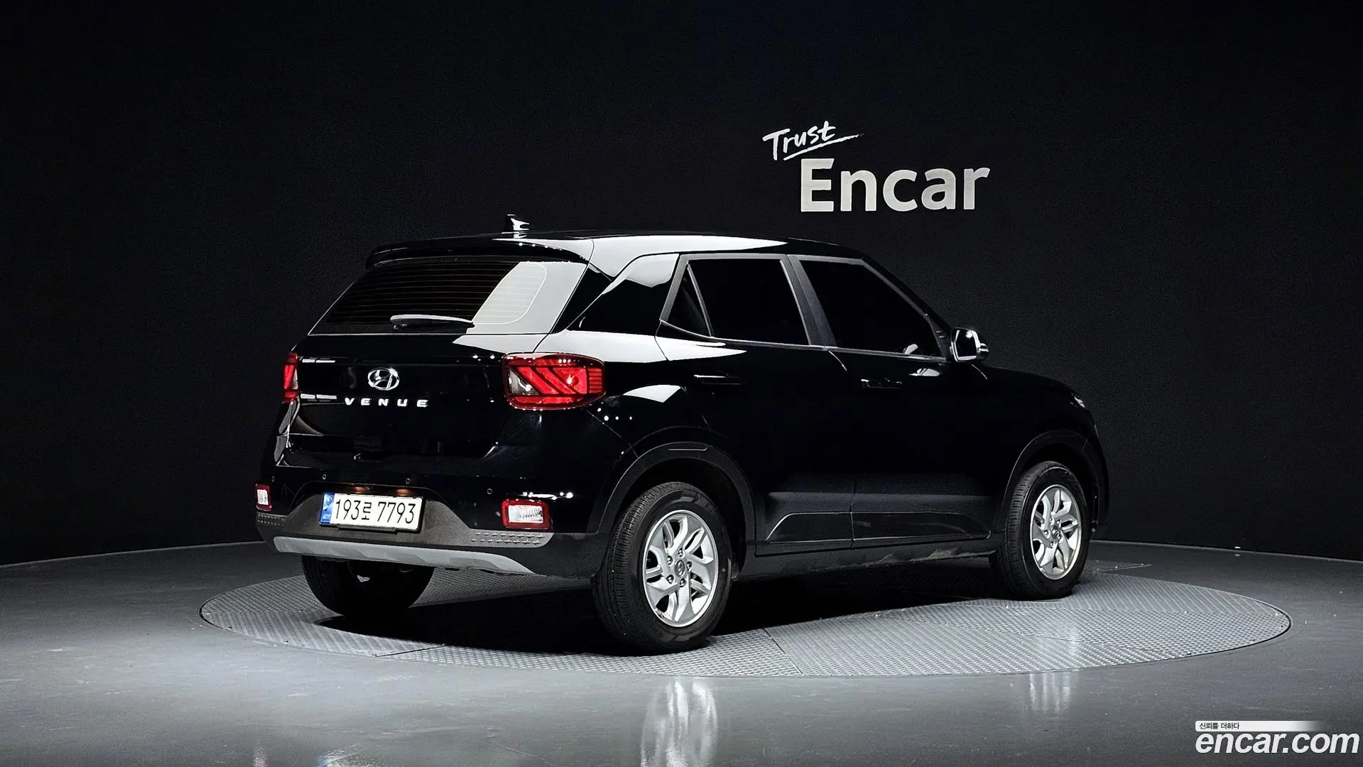 Main__Slider__Photo:Venue Hyundai 2022.5-1