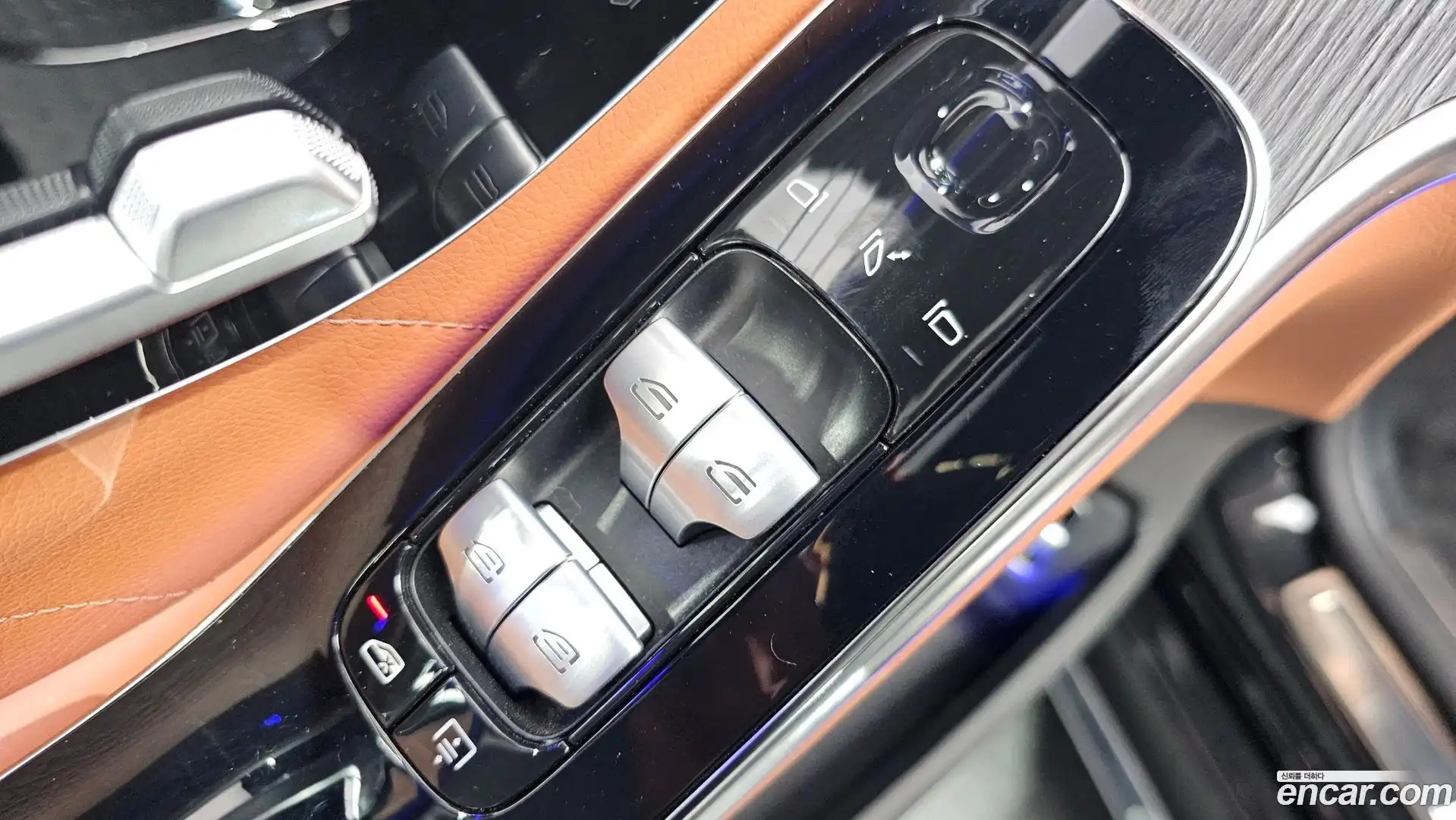 S-Class Mercedes-Benz 2022.7-OPTION-043