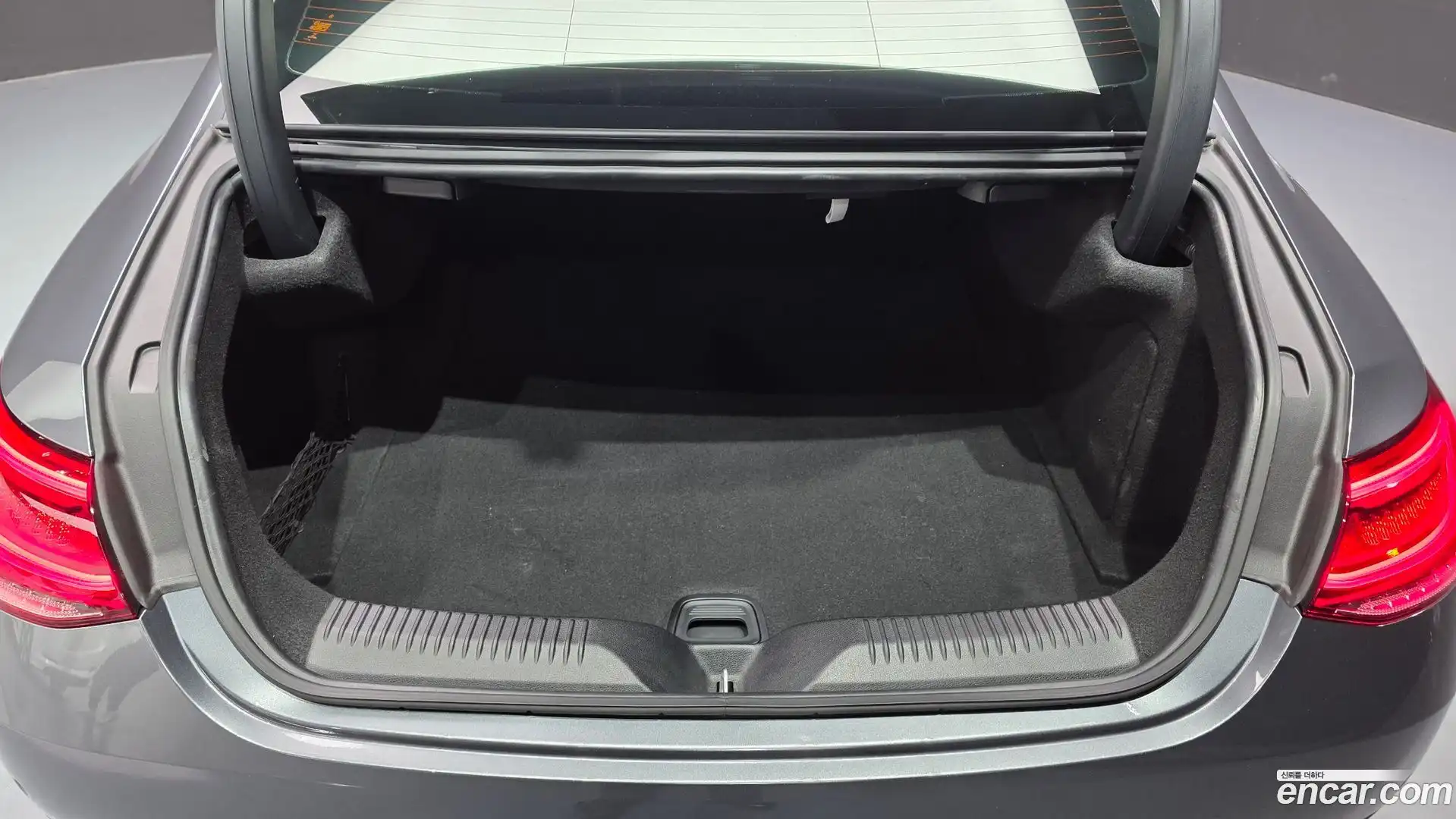 CLS-Class Mercedes-Benz 2022.5-OPTION-021