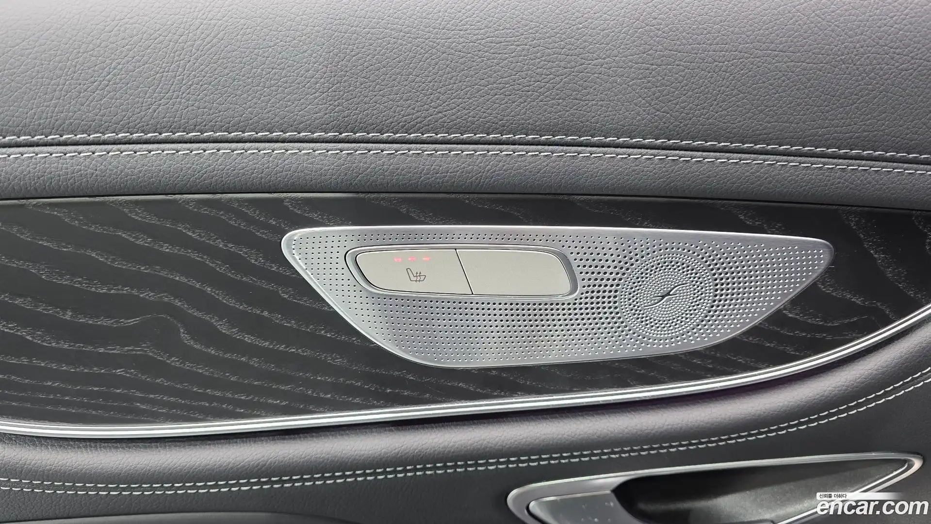CLS-Class Mercedes-Benz 2022.5-OPTION-040