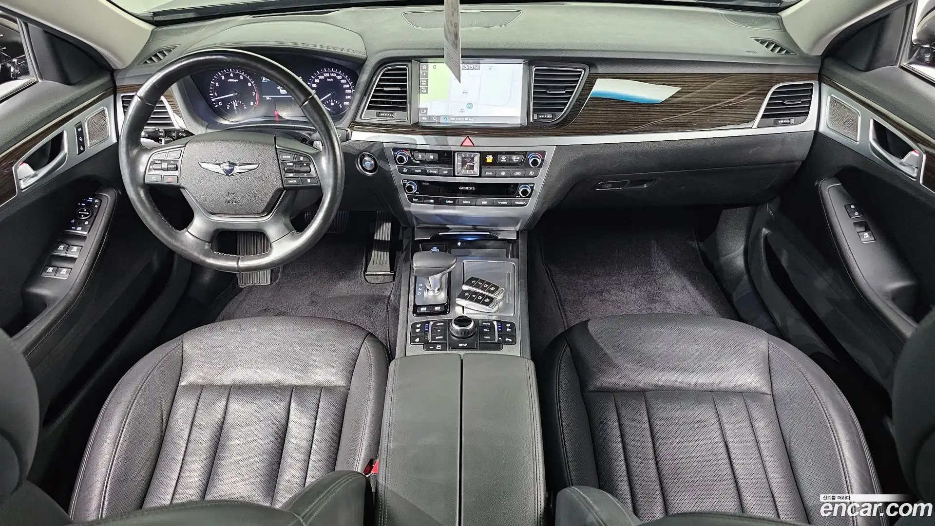 G80 Genesis 2019.0-INNER-007