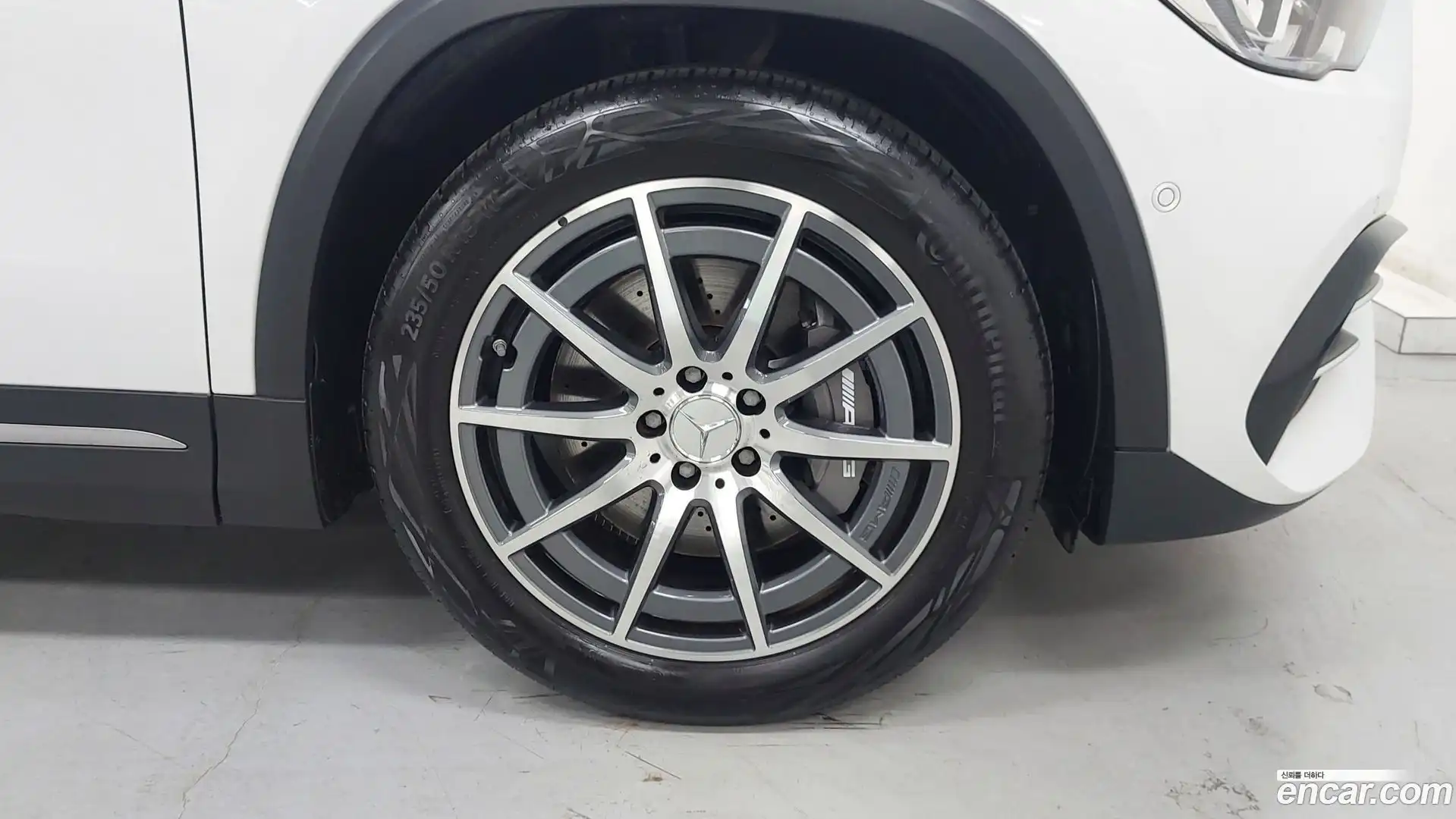 GLA-Class Mercedes-Benz 2022.11-OUTER-005