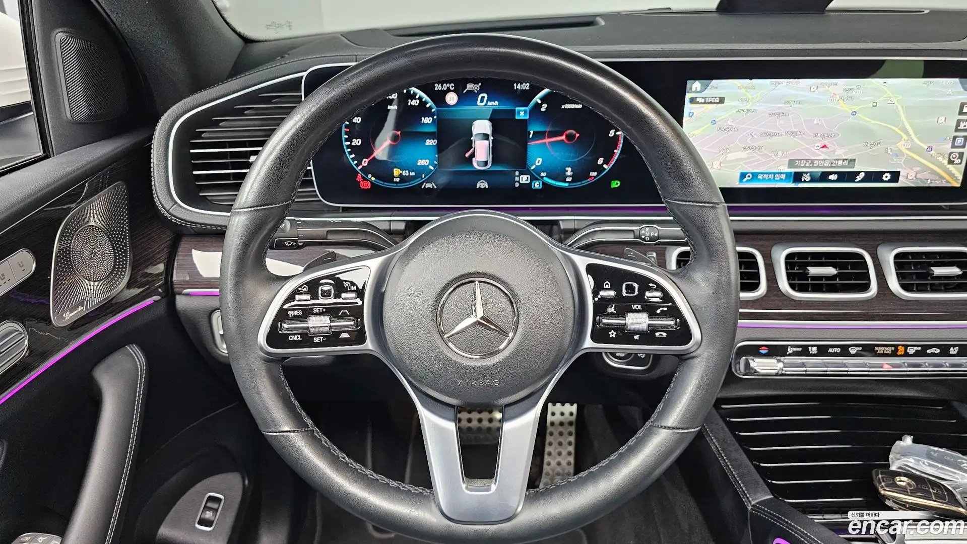 GLE-Class Mercedes-Benz 2023.8-OPTION-017